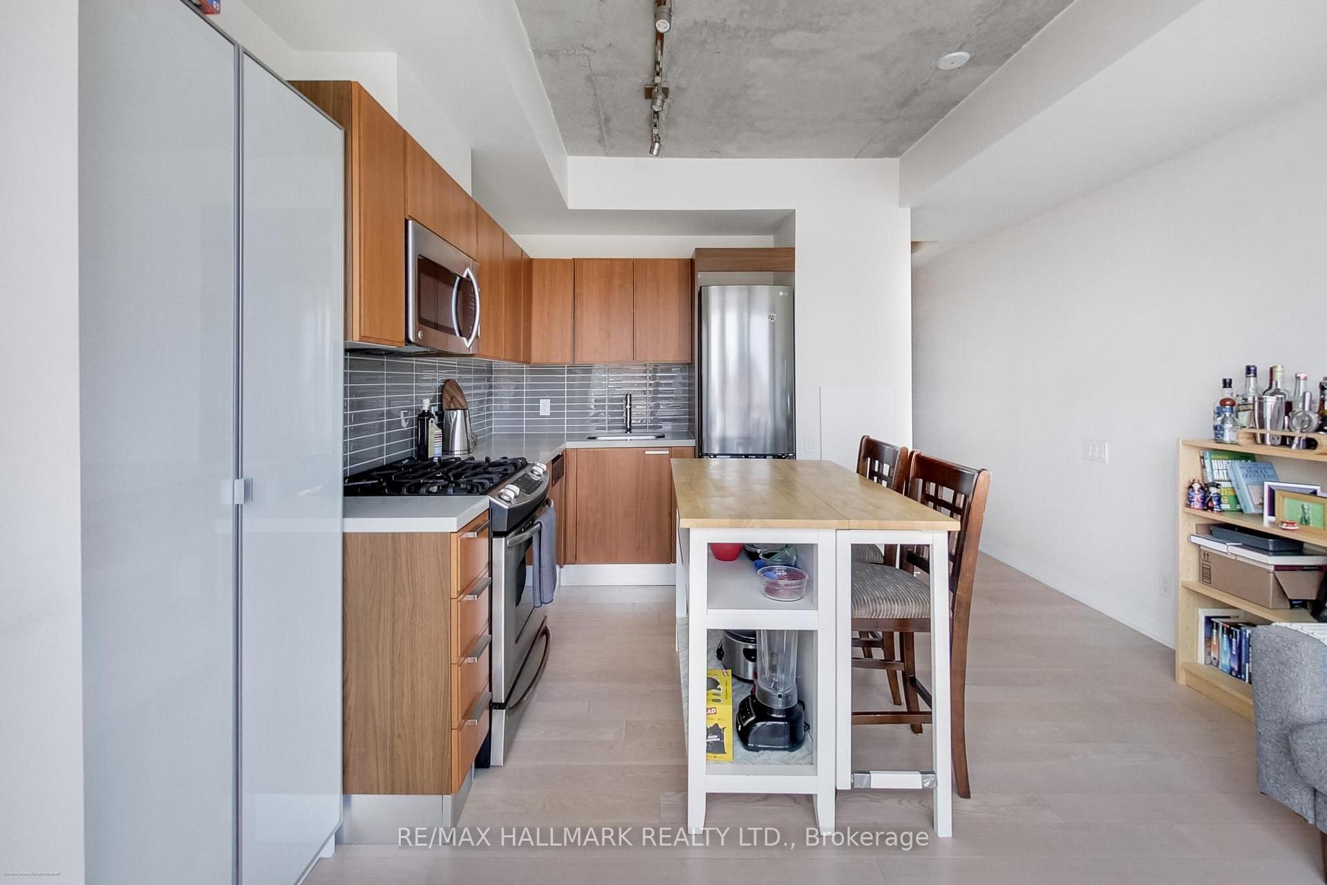 Photo 7 of Unit 317, 318 King Street E, Toronto, Moss Park — HOMEH
