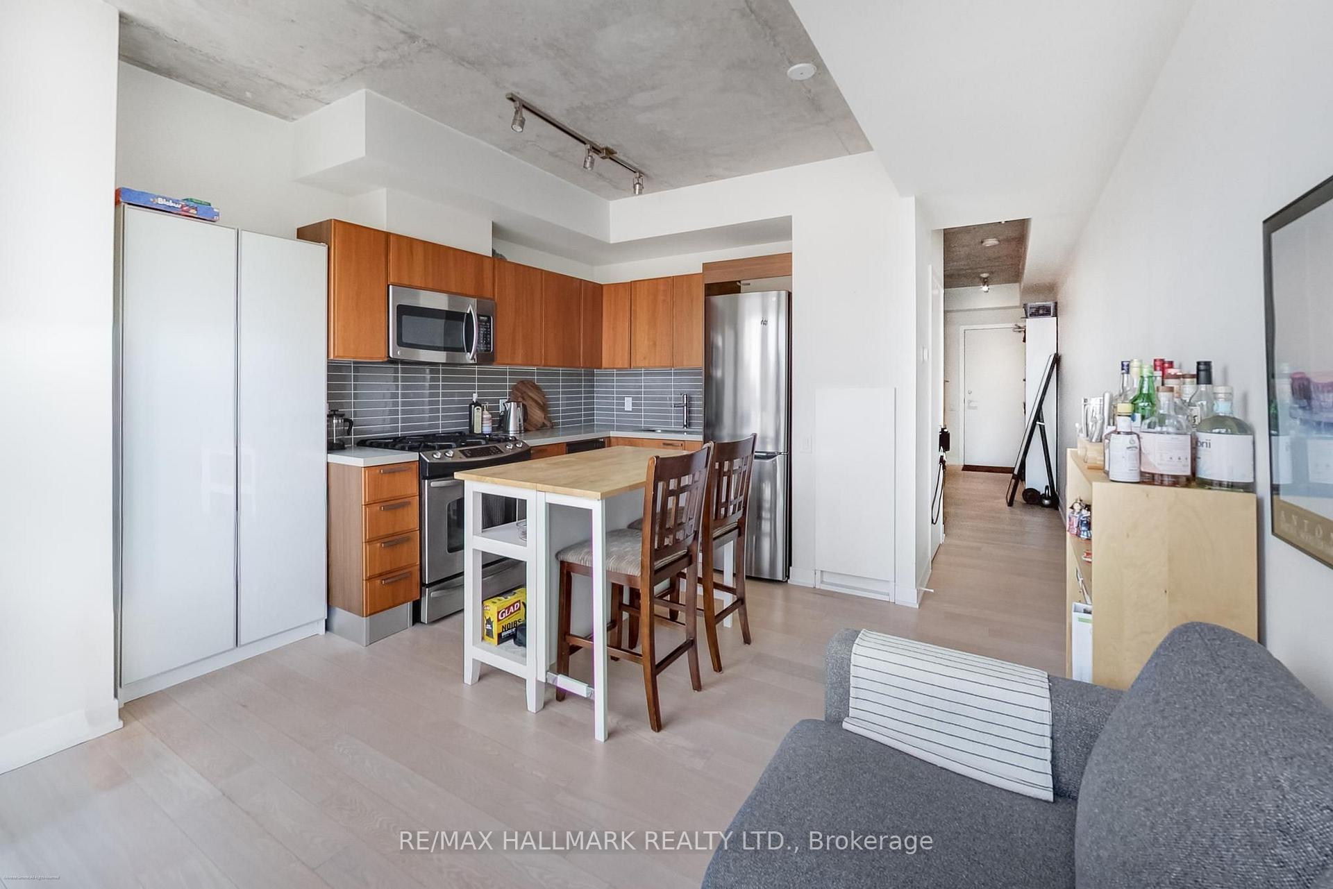Photo 15 of Unit 317, 318 King Street E, Toronto, Moss Park — HOMEH