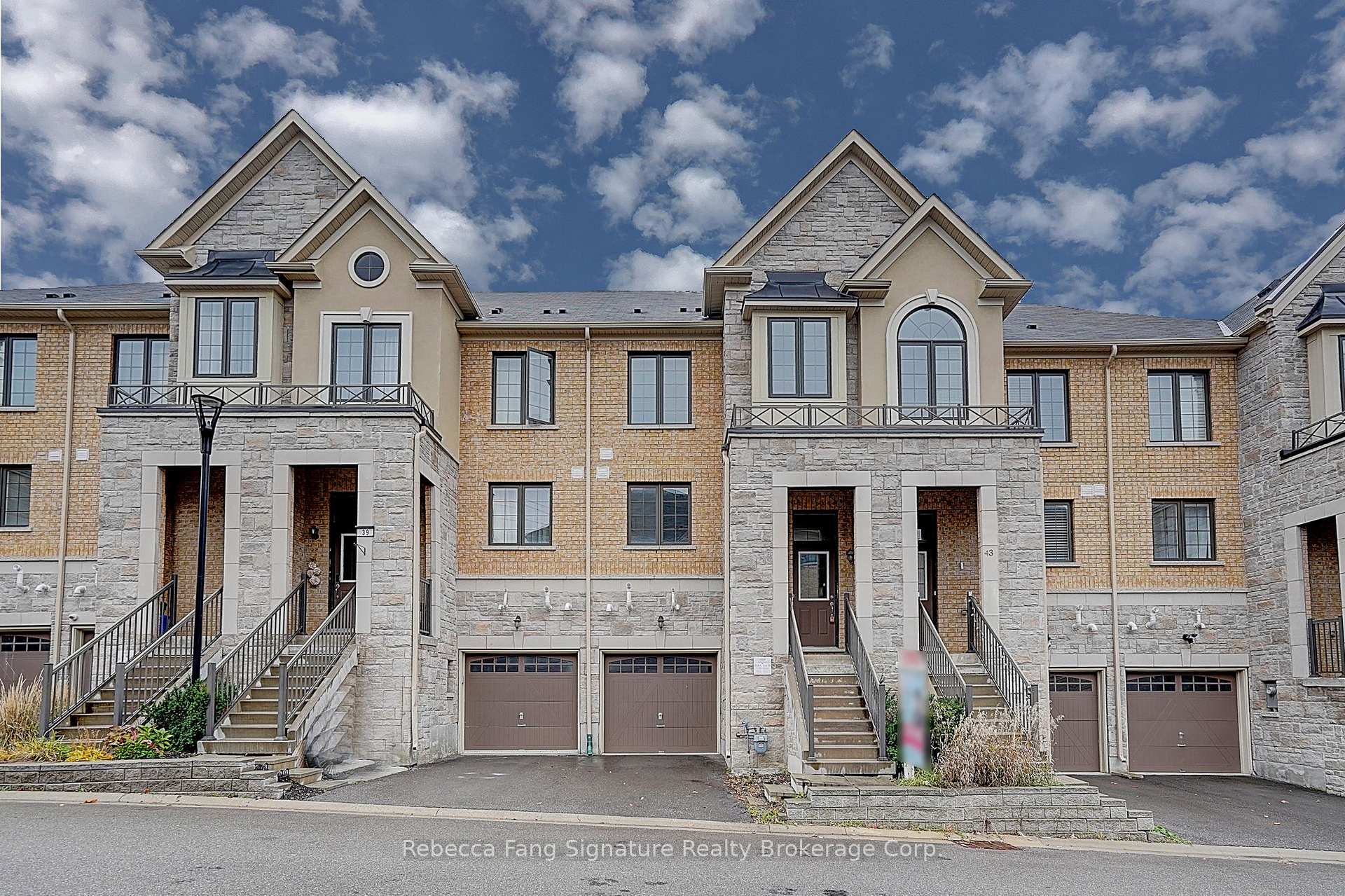 Front of 41 Milbourne Lane