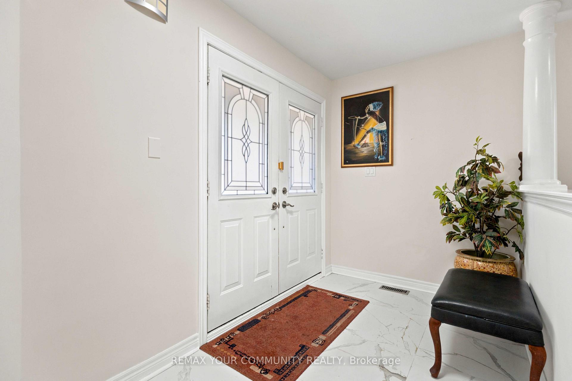 Photo 4 of 78A Kerfoot Crescent, Georgina, Keswick North — HOMEH