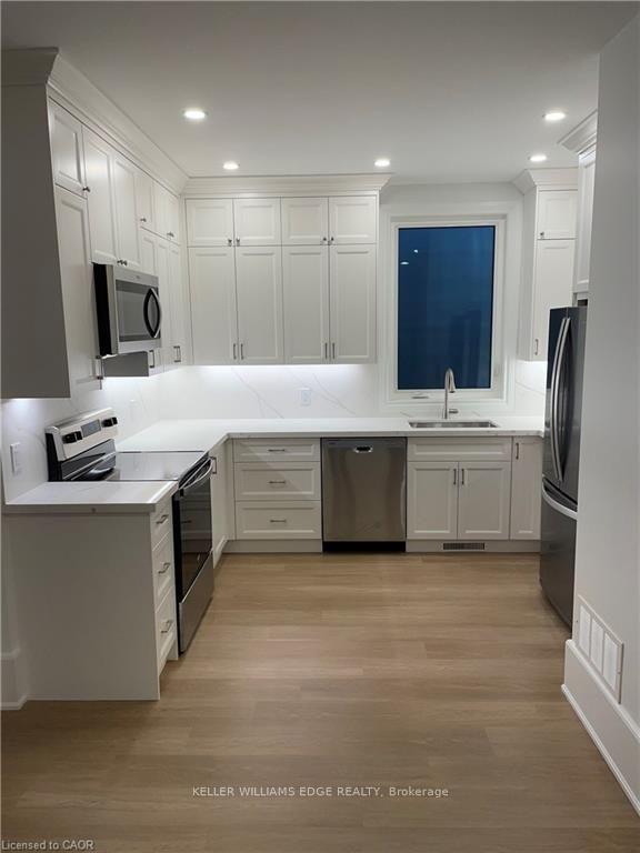 Photo 21 of Unit 3, 332 King Street W, Hamilton, Dundas — HOMEH
