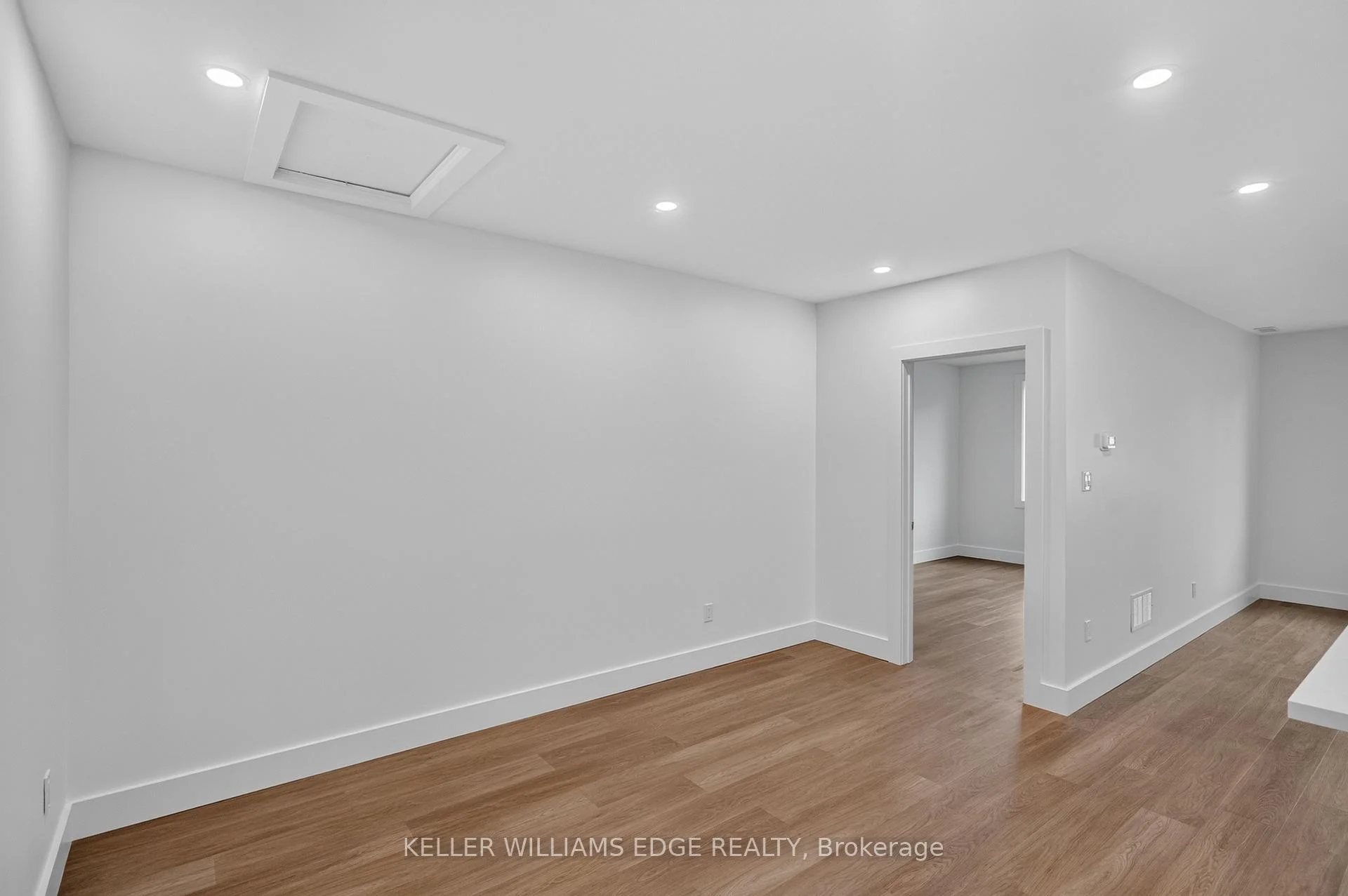 Photo 22 of Unit 3, 332 King Street W, Hamilton, Dundas — HOMEH