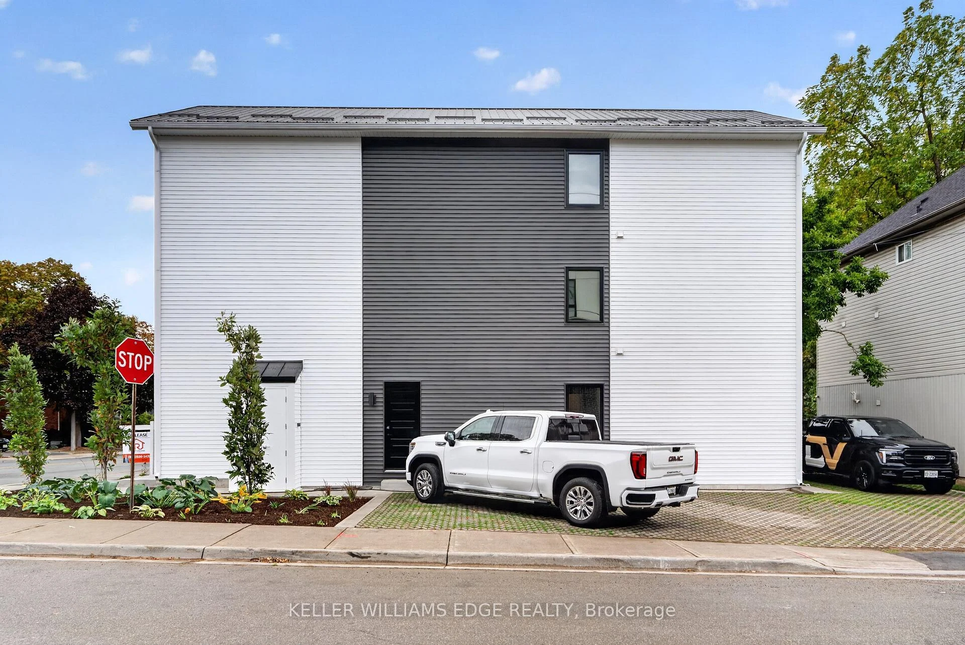 Photo 42 of Unit 3, 332 King Street W, Hamilton, Dundas — HOMEH