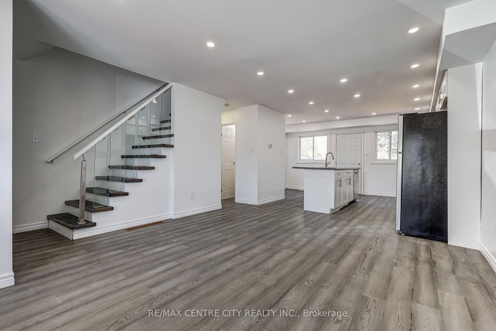 Photo 3 of Unit 41, 1443 Huron Street, London, East D — HOMEH