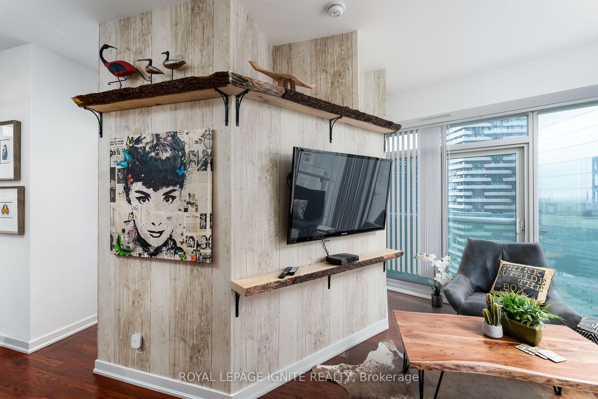 Photo 10 of Unit 3303, 14 York Street, Toronto, Waterfront Communities — HOMEH