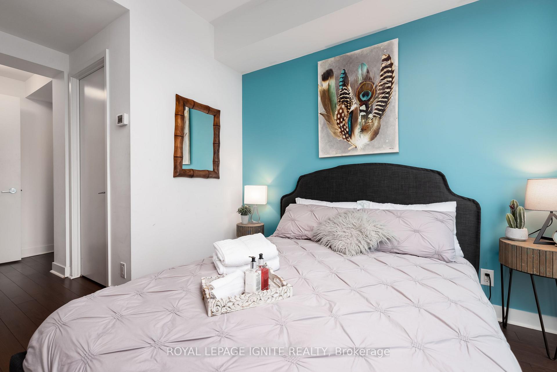 Photo 16 of Unit 3303, 14 York Street, Toronto, Waterfront Communities — HOMEH