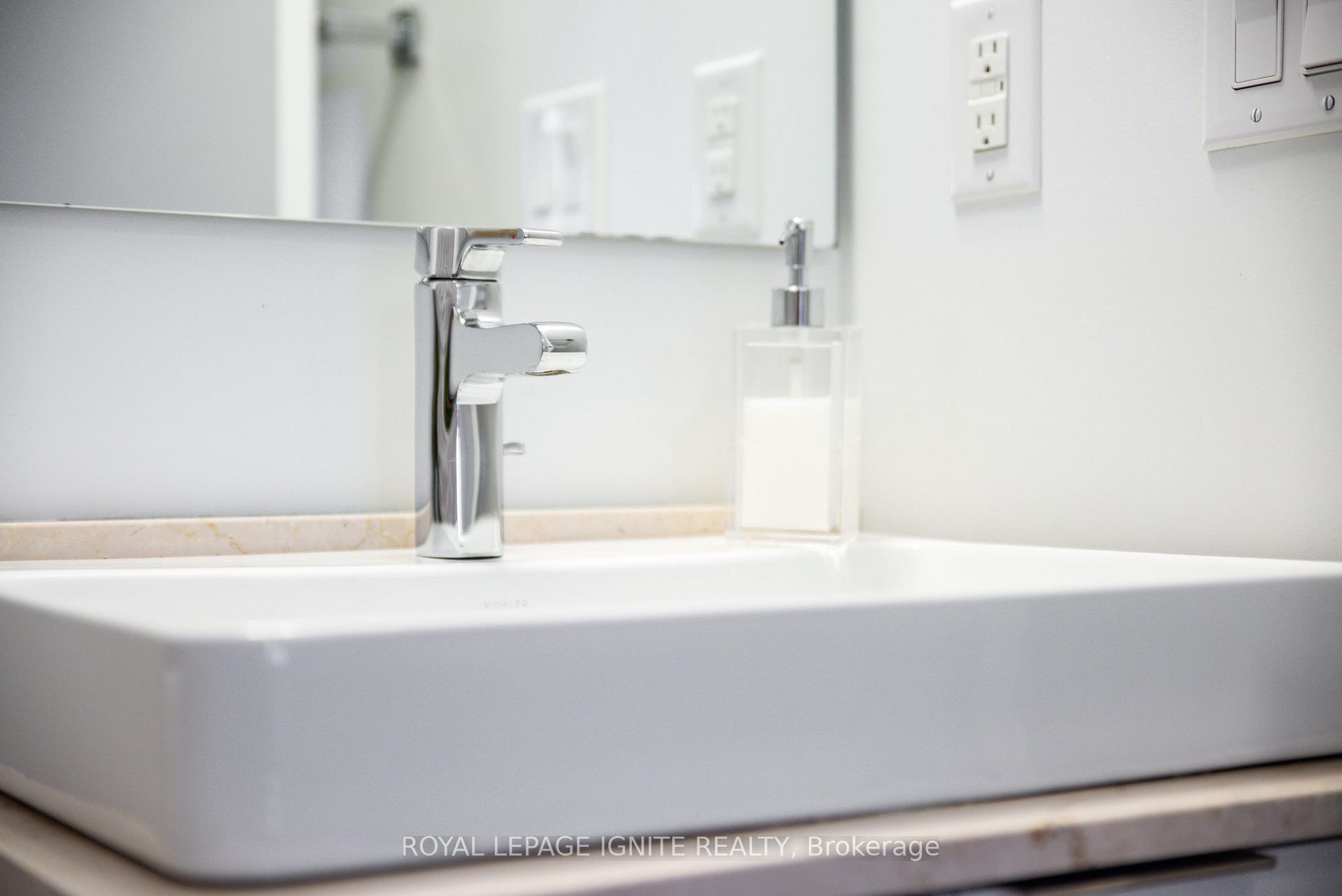 Photo 29 of Unit 3303, 14 York Street, Toronto, Waterfront Communities — HOMEH