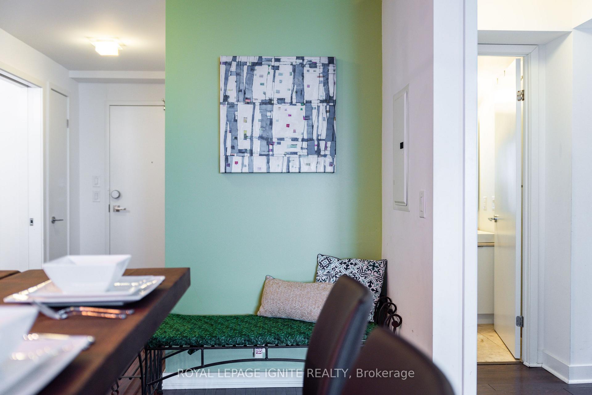 Photo 42 of Unit 3303, 14 York Street, Toronto, Waterfront Communities — HOMEH
