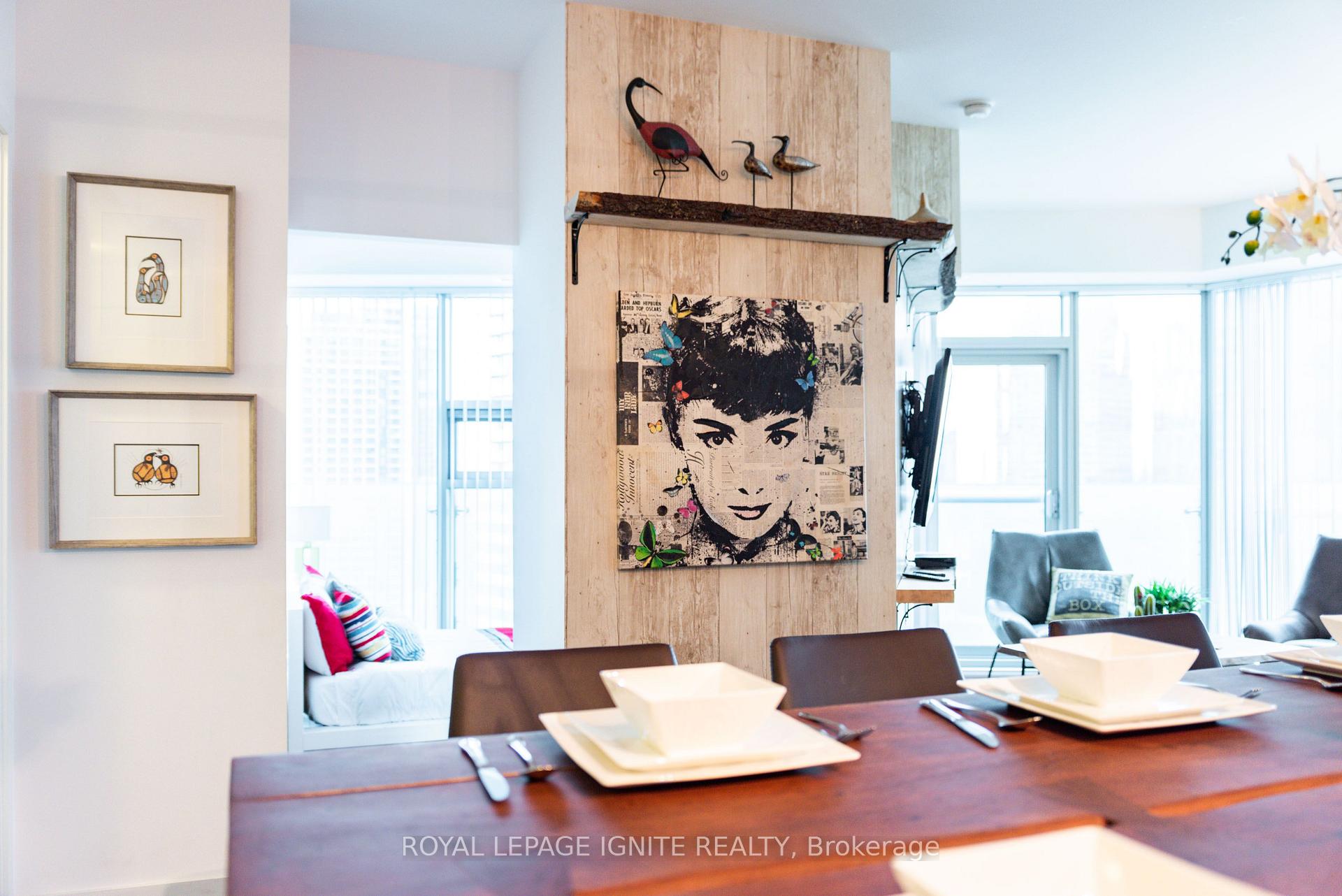 Photo 43 of Unit 3303, 14 York Street, Toronto, Waterfront Communities — HOMEH
