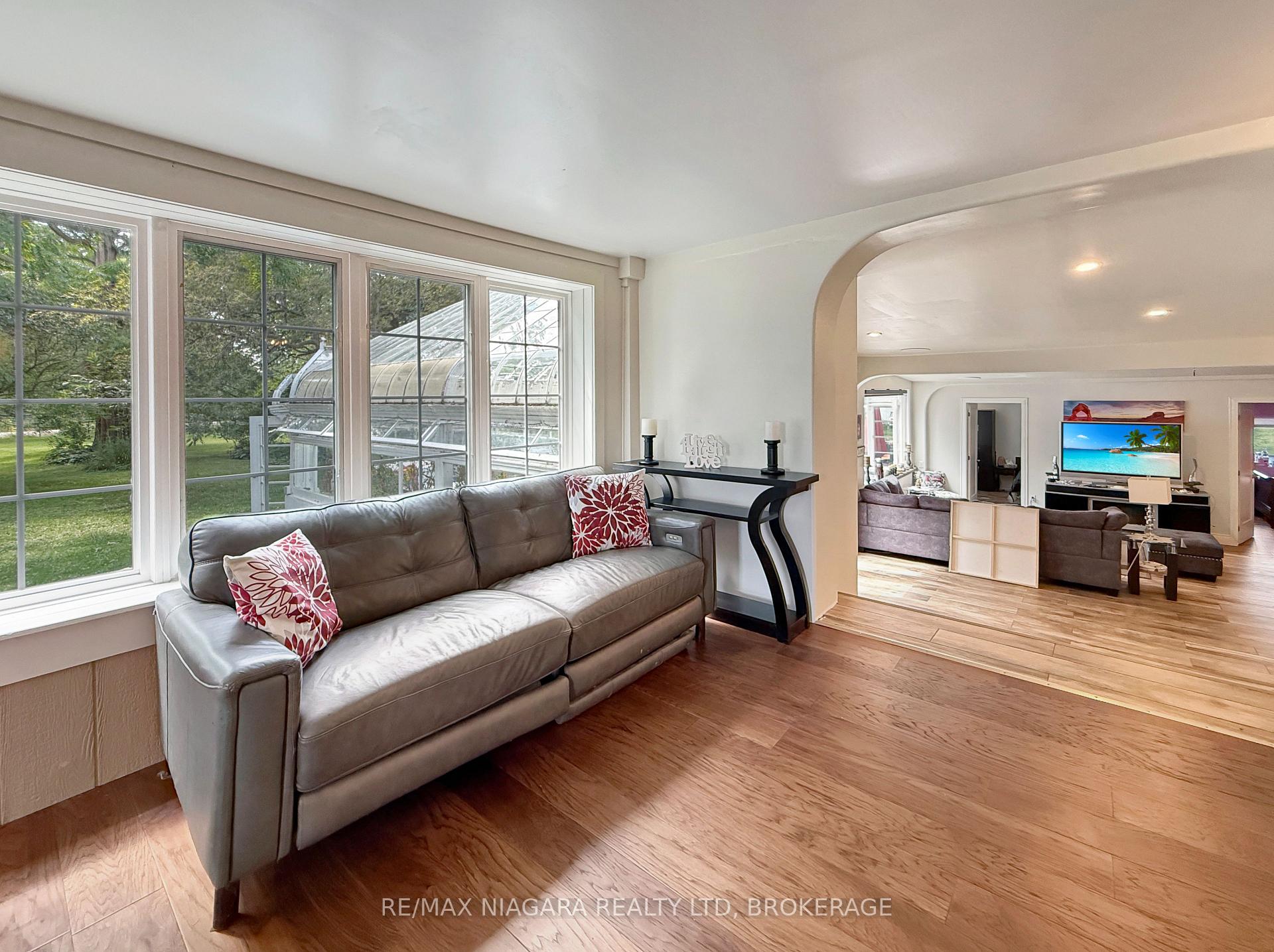 Photo 23 of 13693 Niagara River Parkway, Niagara Falls, Lyons Creek — HOMEH