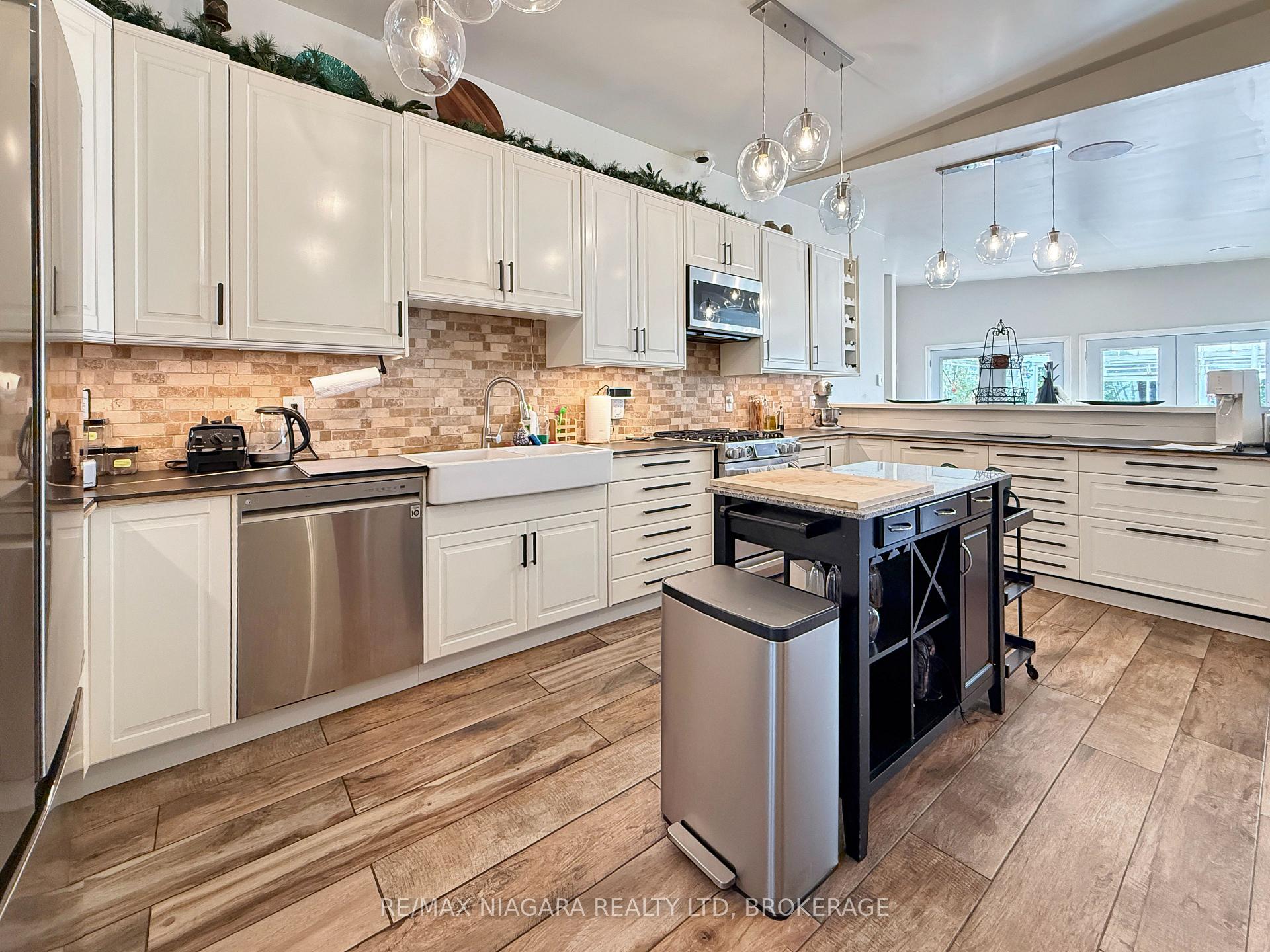 Photo 81 of 13693 Niagara River Parkway, Niagara Falls, Lyons Creek — HOMEH