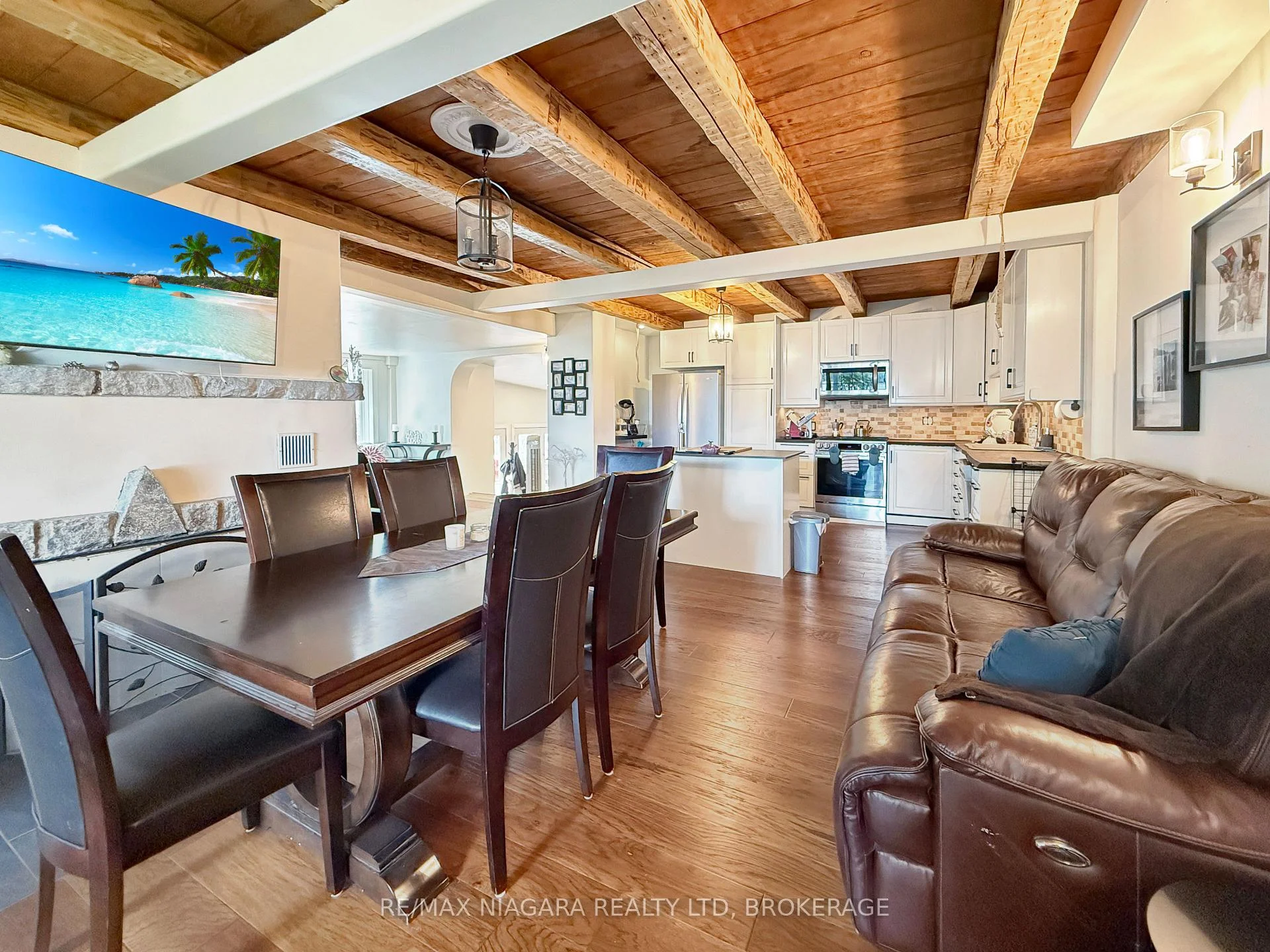 Photo 17 of 13693 Niagara River Parkway, Niagara Falls, Lyons Creek — HOMEH