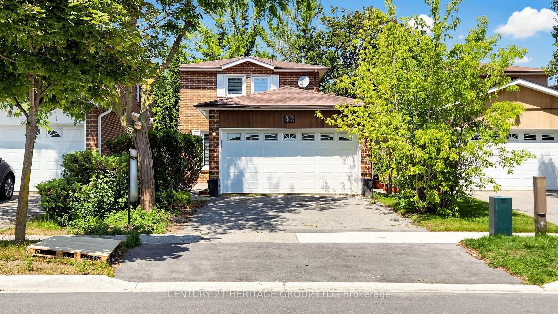 Photo 1 of 52 Lund Street, Richmond Hill, North Richvale — HOMEH