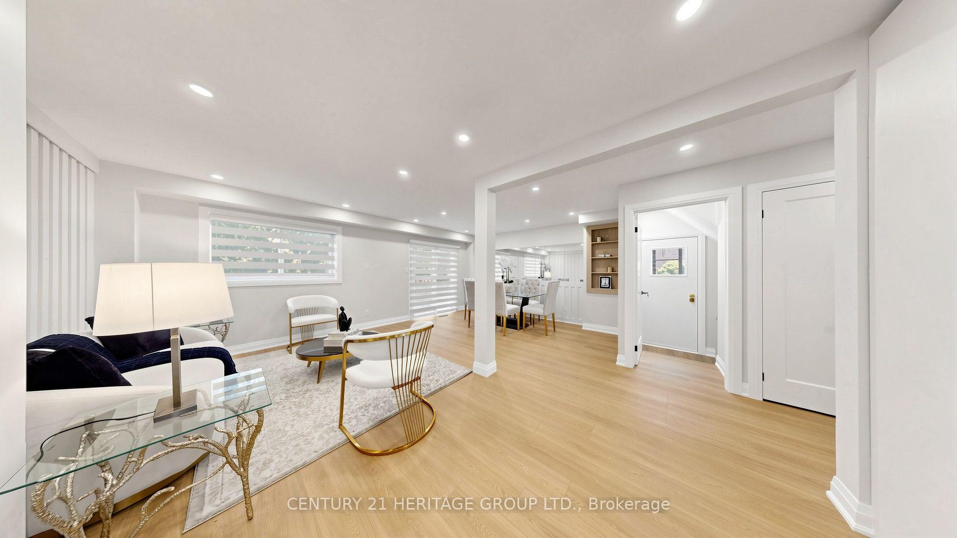 Photo 6 of 52 Lund Street, Richmond Hill, North Richvale — HOMEH