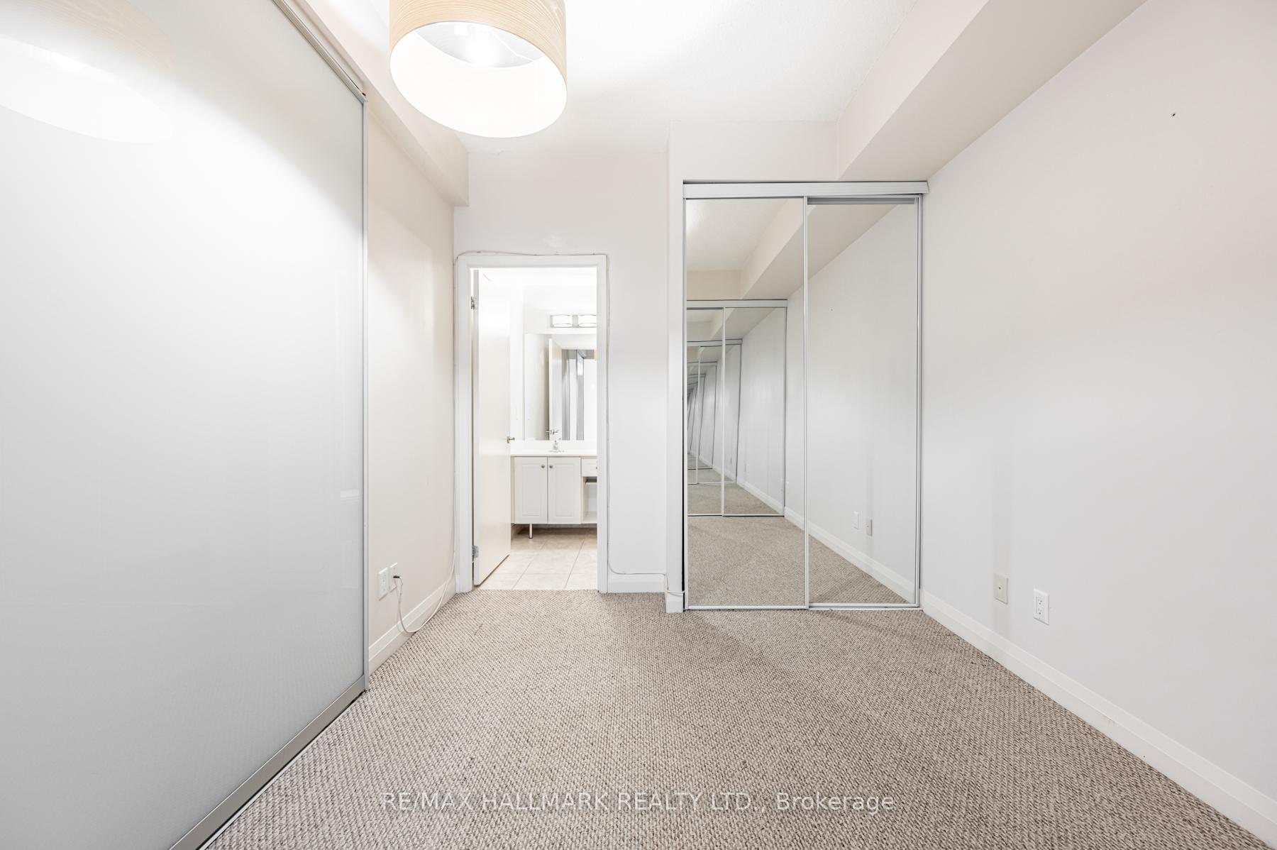 Photo 16 of Unit 701, 220 Victoria Street, Toronto, Church-Yonge Corridor — HOMEH
