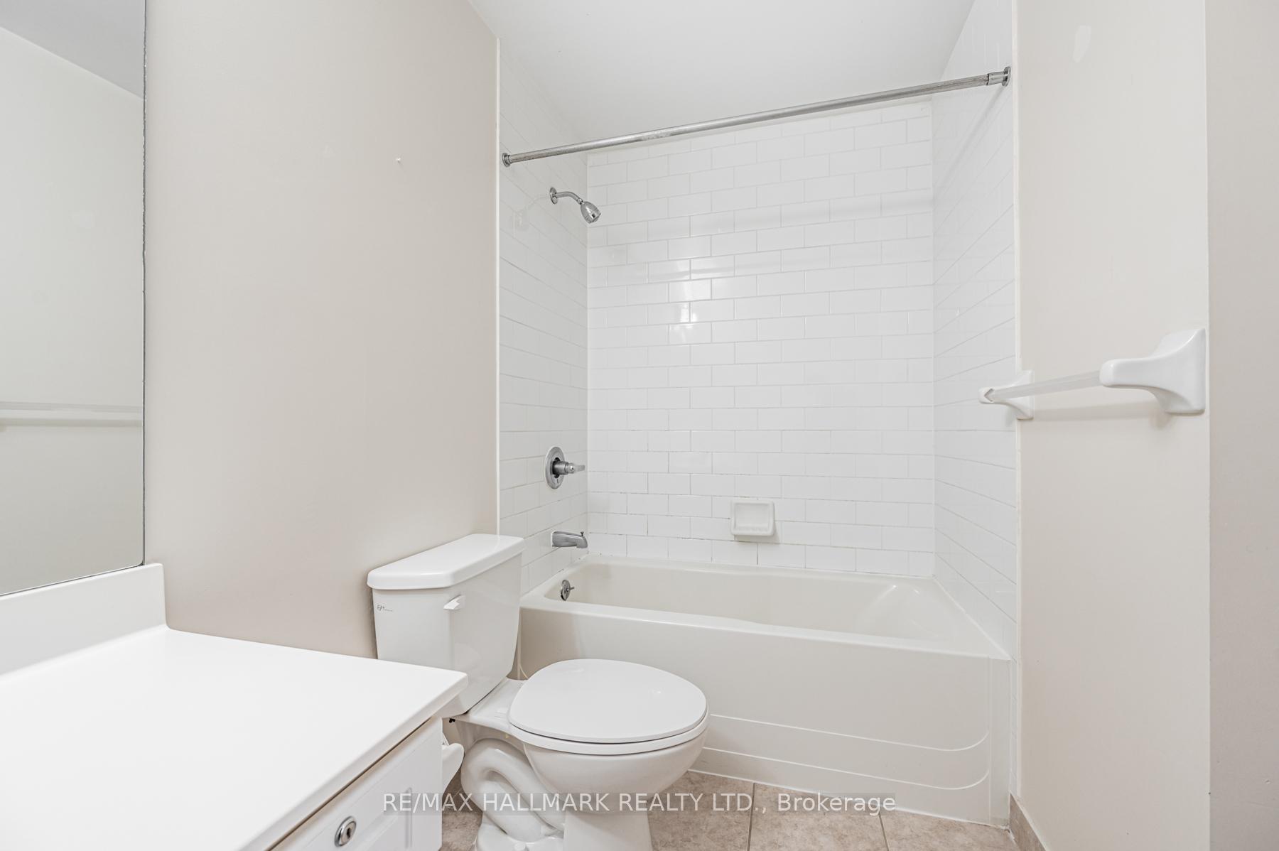 Photo 20 of Unit 701, 220 Victoria Street, Toronto, Church-Yonge Corridor — HOMEH