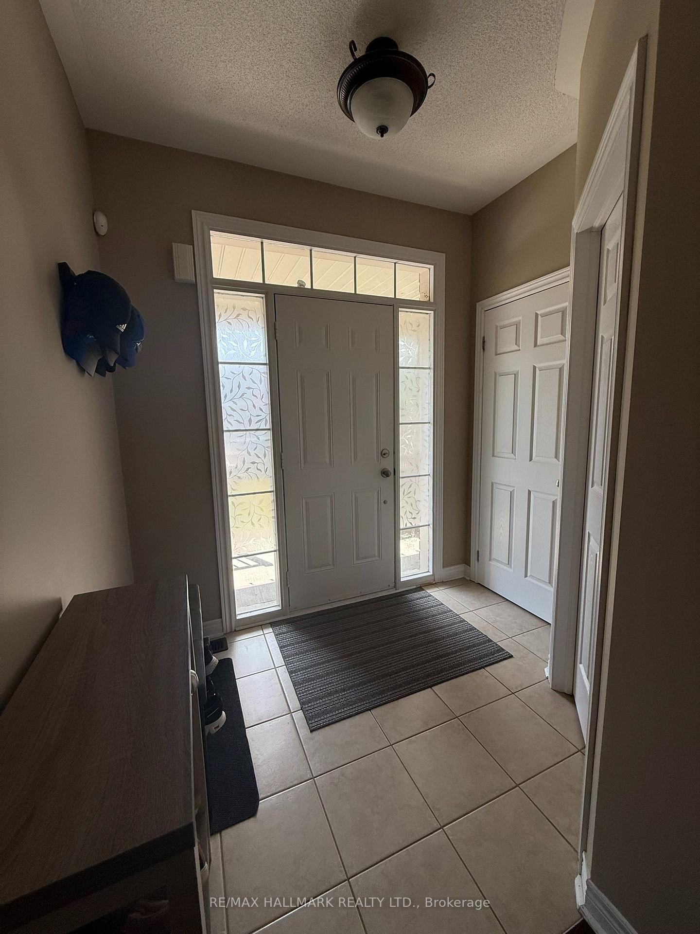 Photo 3 of 15 Arnold Johnston Street, Clarington, Courtice — HOMEH
