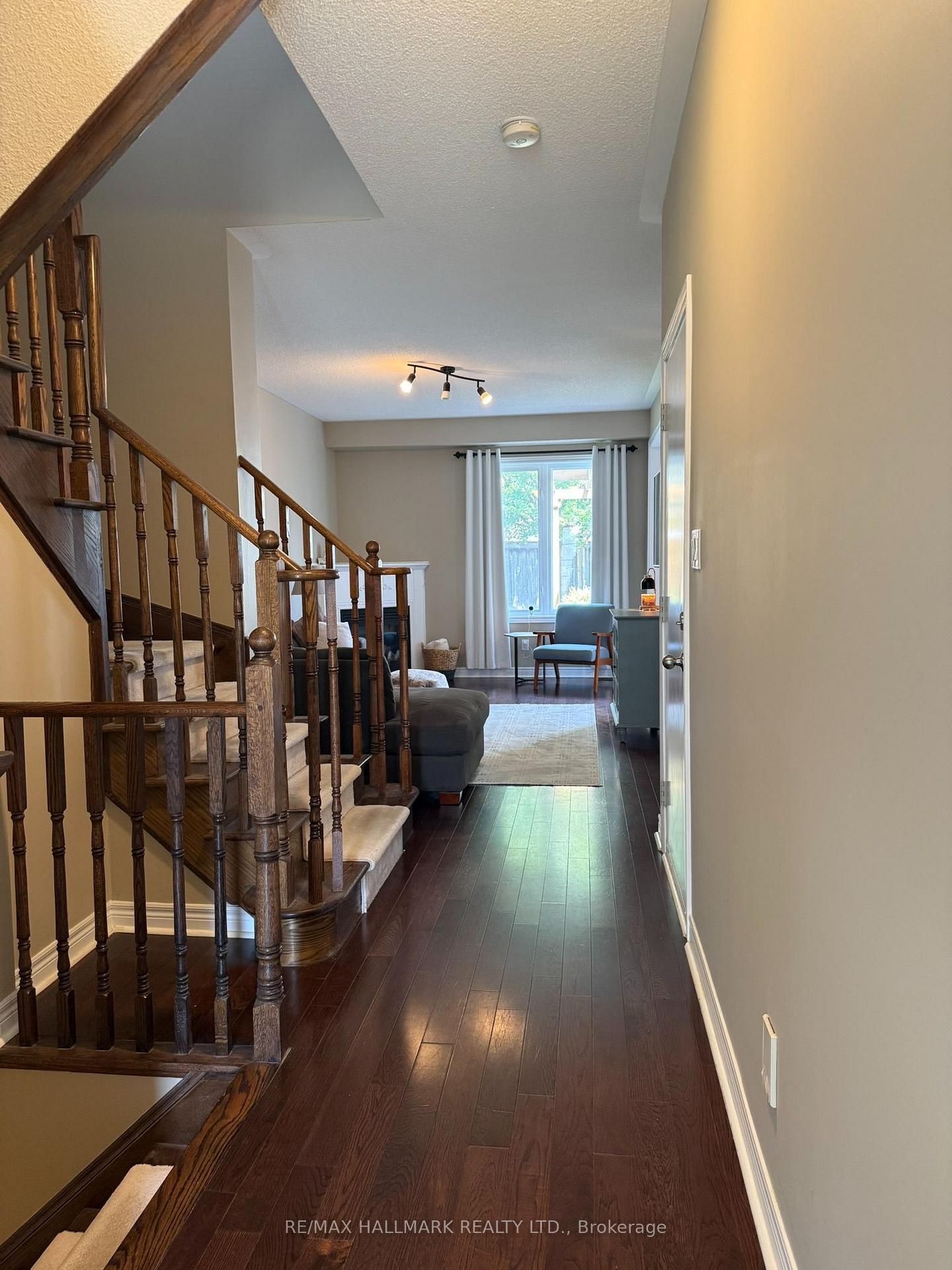 Photo 4 of 15 Arnold Johnston Street, Clarington, Courtice — HOMEH