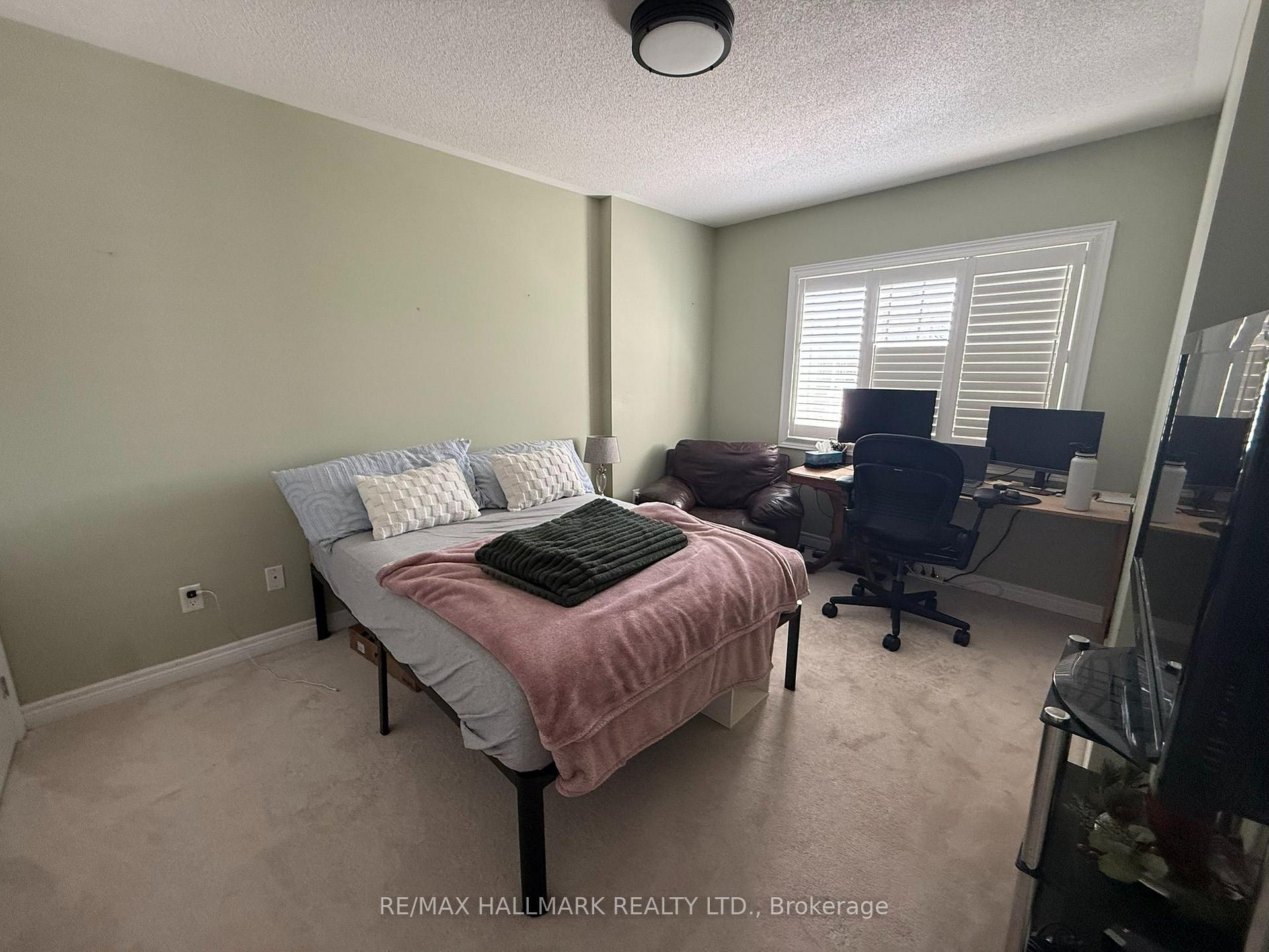 Photo 17 of 15 Arnold Johnston Street, Clarington, Courtice — HOMEH