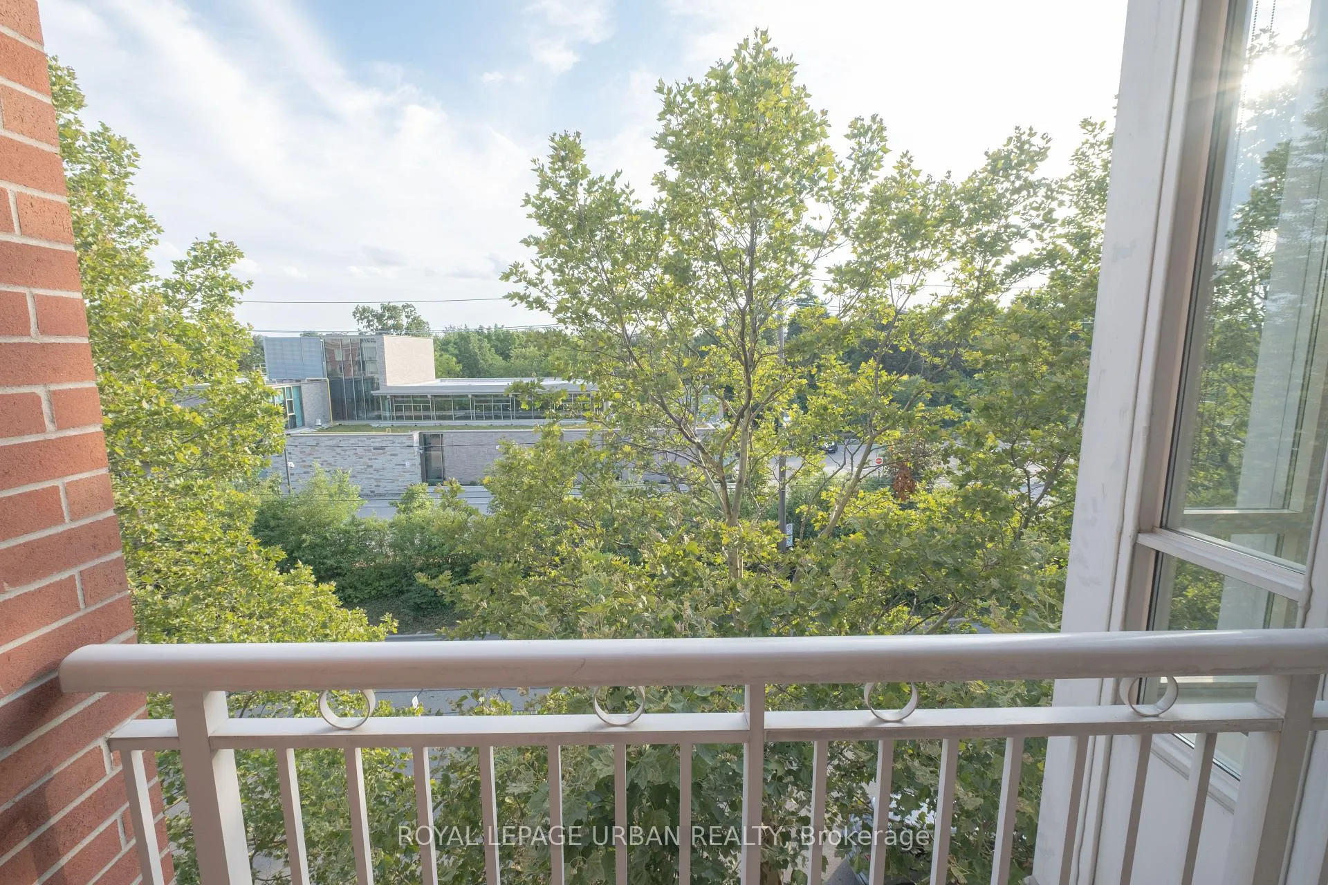 Photo 7 of Unit 410, 481 Rosewell Avenue, Toronto, Lawrence Park South — HOMEH