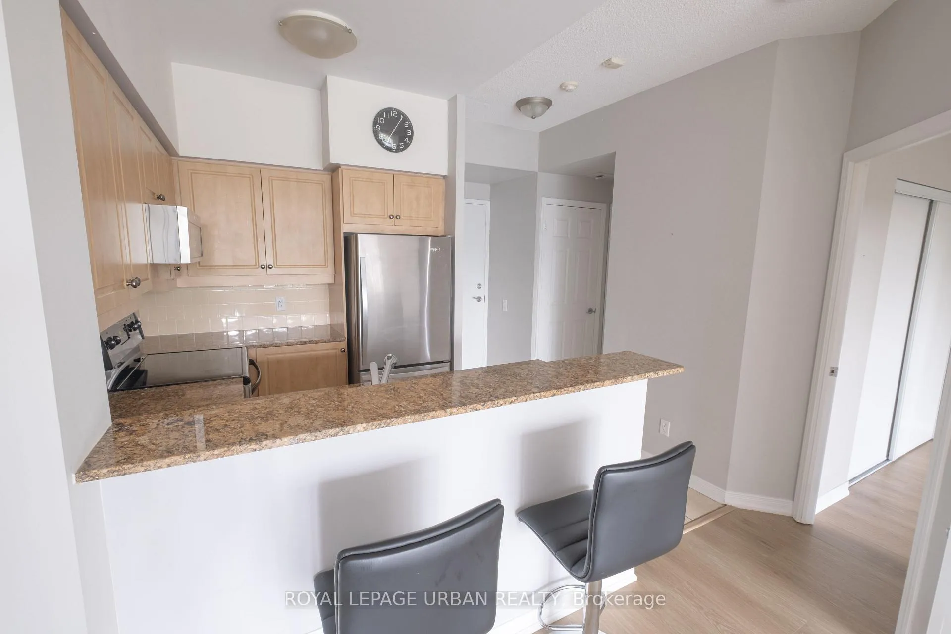 Photo 13 of Unit 410, 481 Rosewell Avenue, Toronto, Lawrence Park South — HOMEH