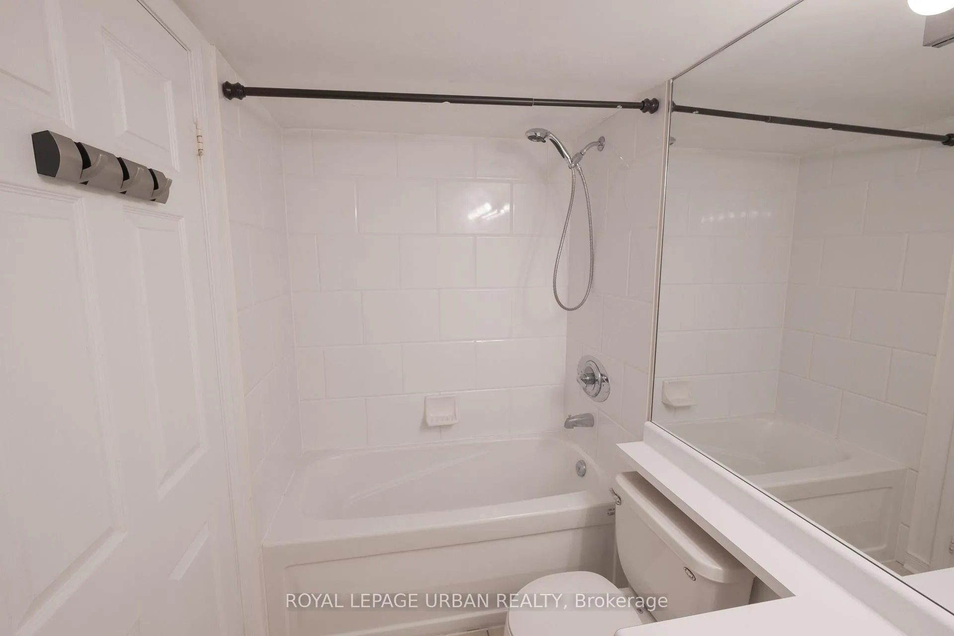 Photo 16 of Unit 410, 481 Rosewell Avenue, Toronto, Lawrence Park South — HOMEH