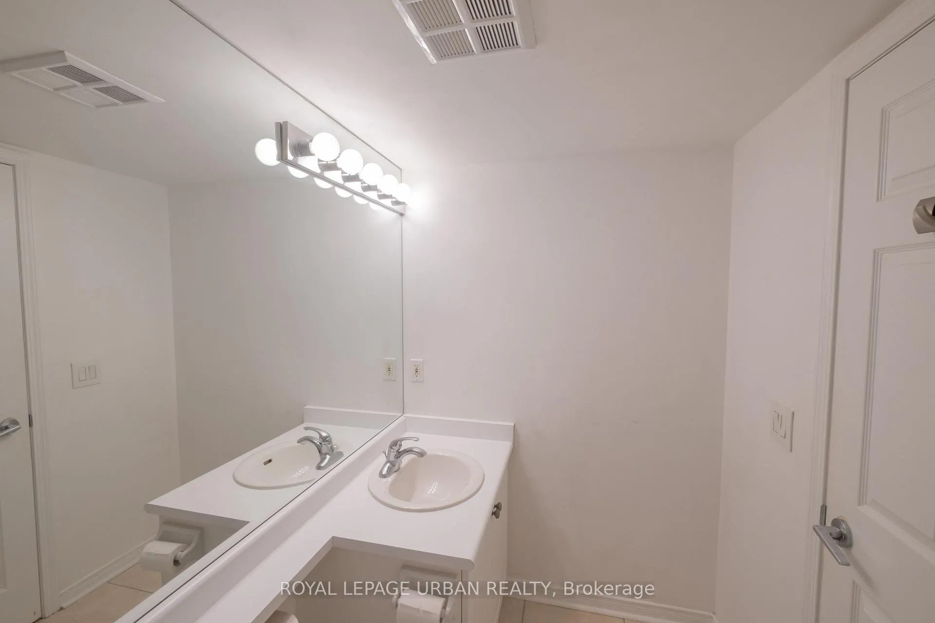 Photo 17 of Unit 410, 481 Rosewell Avenue, Toronto, Lawrence Park South — HOMEH