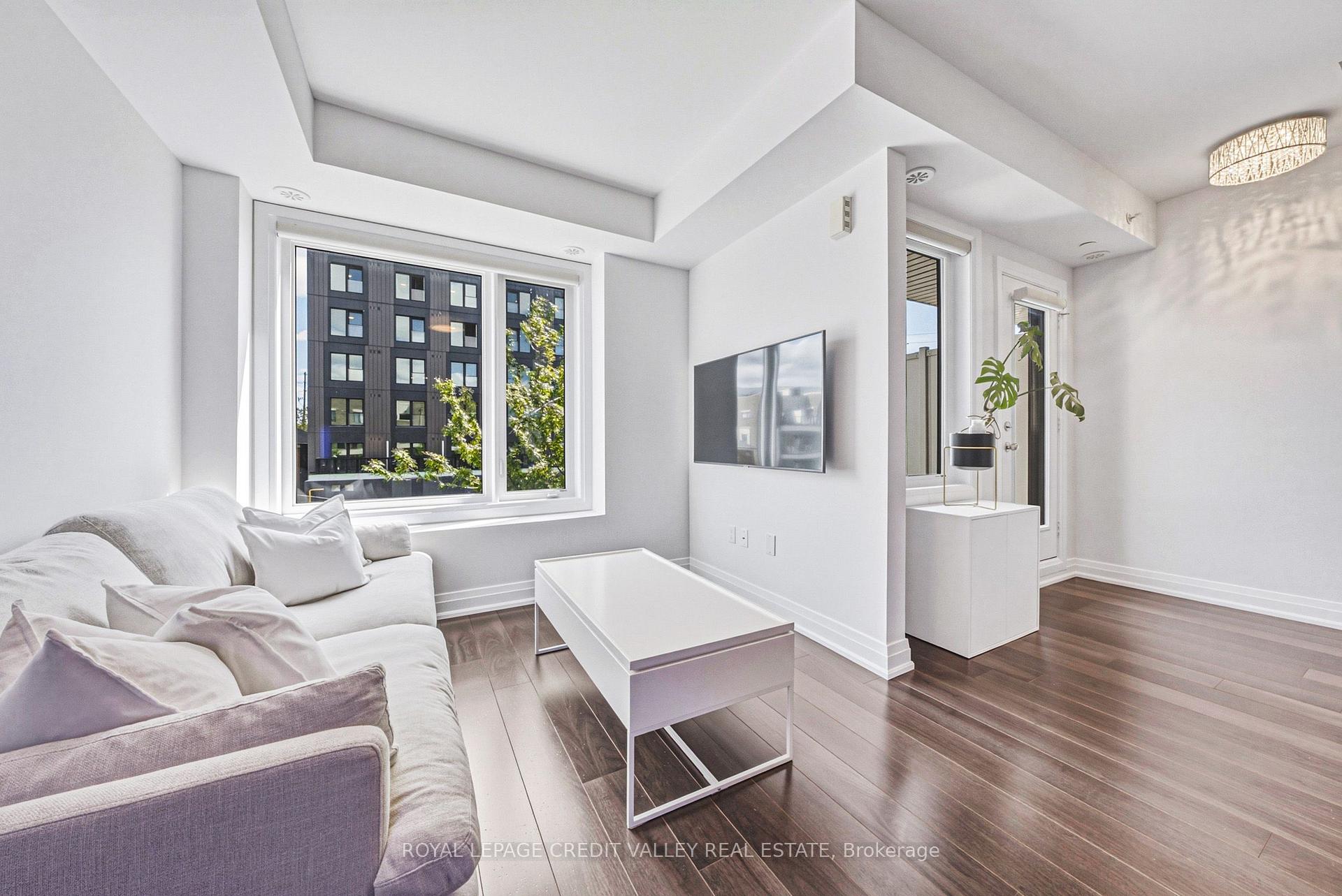 Photo 9 of Unit 505, 10 Drummond Street, Etobicoke, Mimico — HOMEH