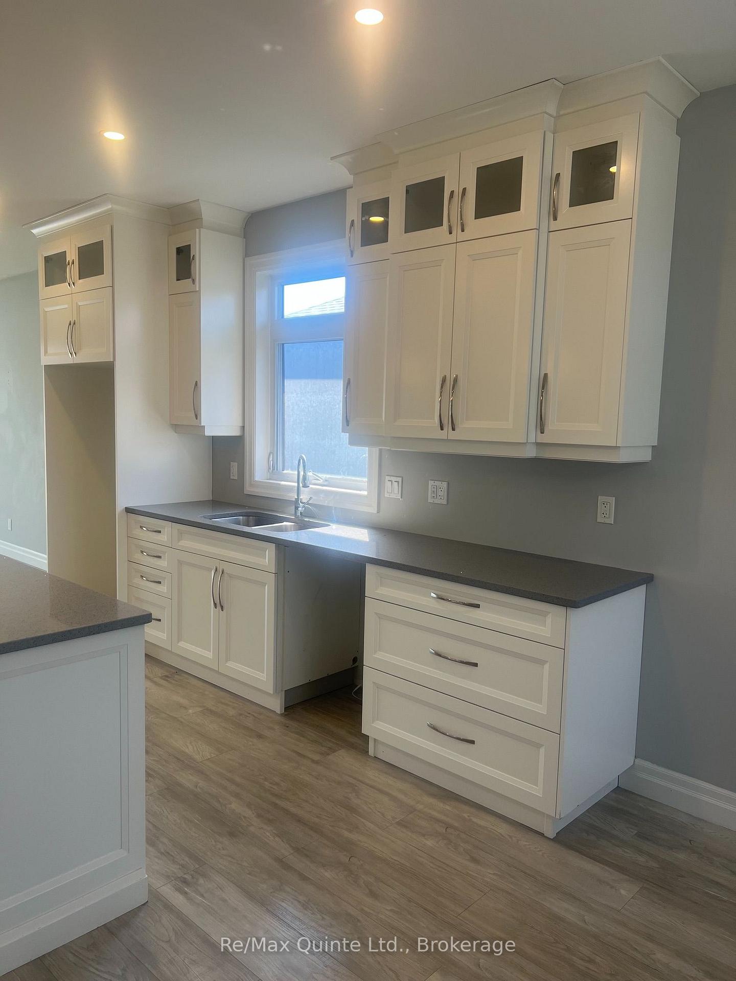 Photo 4 of 29 Gavin Crescent, Quinte West, Murray Ward — HOMEH