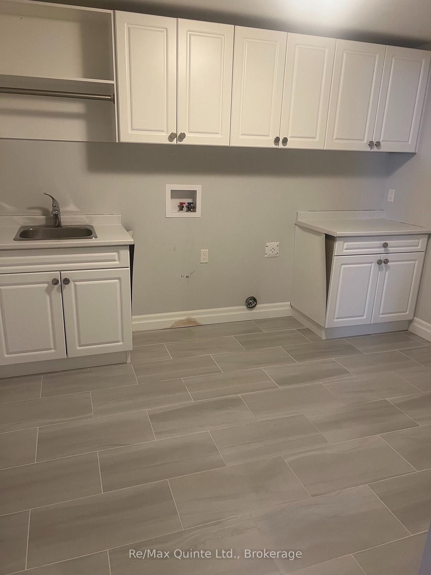 Photo 25 of 29 Gavin Crescent, Quinte West, Murray Ward — HOMEH