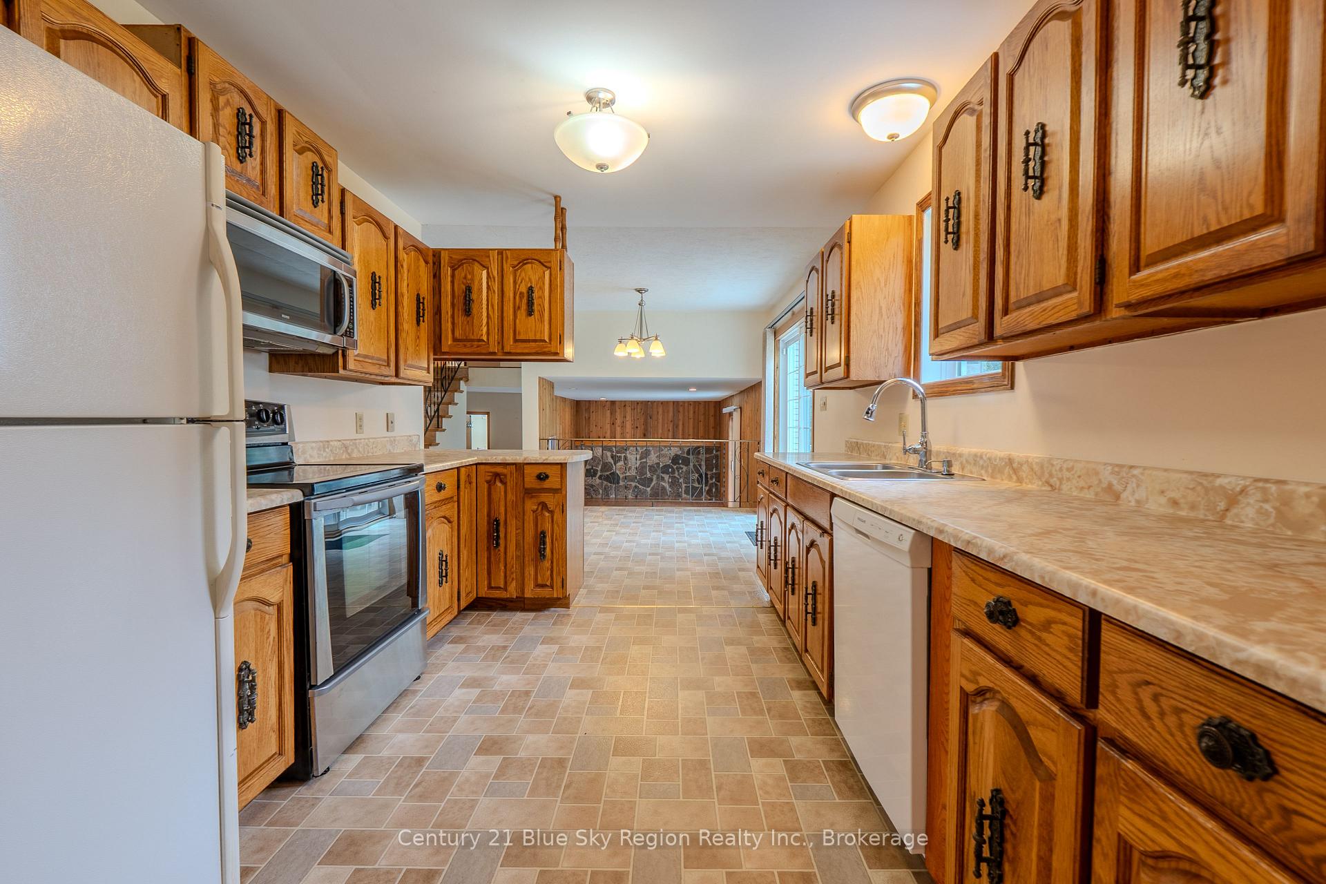 Photo 5 of 474 Marleau Road, West Nipissing, Sturgeon Falls — HOMEH