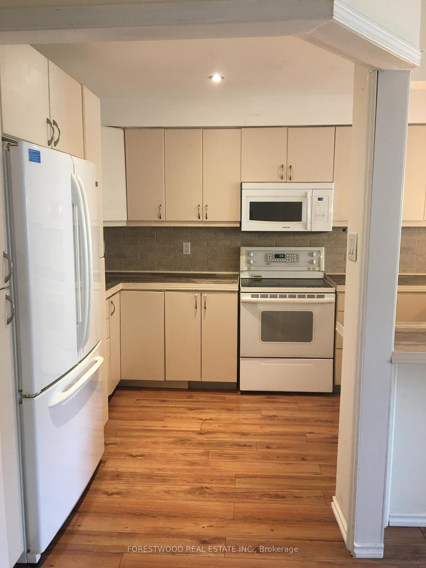 Photo 8 of Unit 70, 2945 Thomas Street, Mississauga, Central Erin Mills — HOMEH