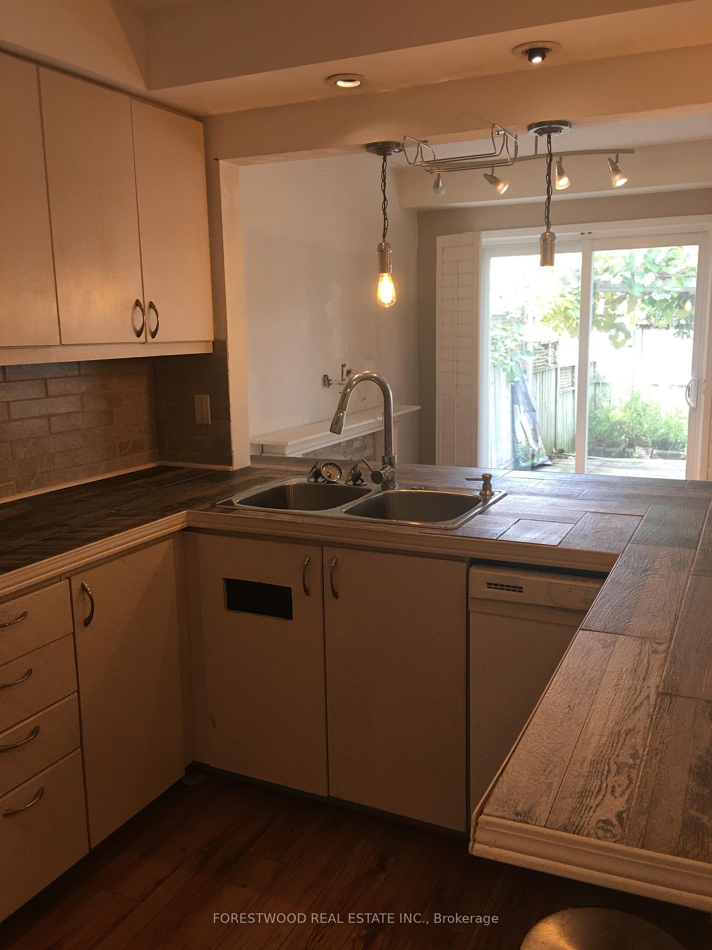 Photo 11 of Unit 70, 2945 Thomas Street, Mississauga, Central Erin Mills — HOMEH