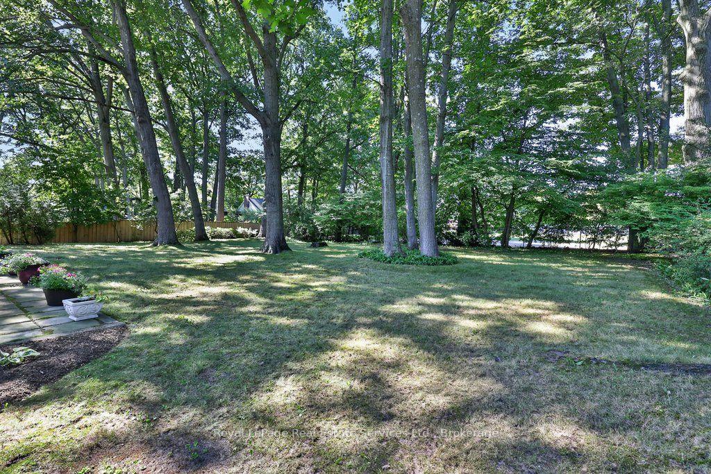 Photo 38 of 328 Dalewood Drive, Oakville, Morrison — HOMEH