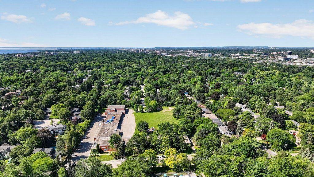 Photo 45 of 328 Dalewood Drive, Oakville, Morrison — HOMEH