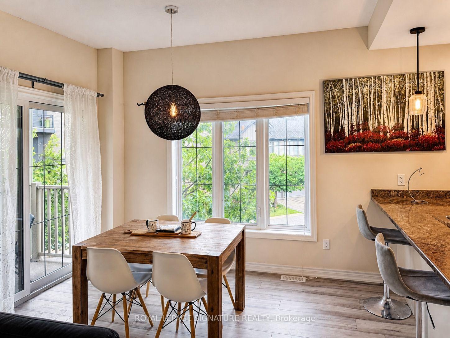 Photo 6 of 44 Southshore Crescent, Hamilton, Lakeshore — HOMEH