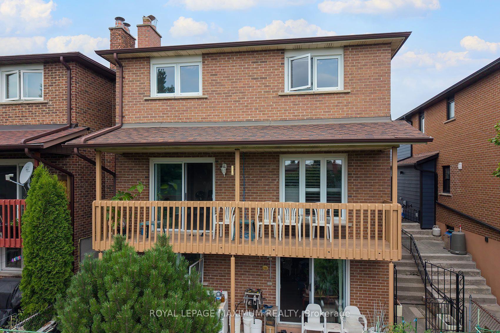 Photo 9 of 53 Aberdeen Avenue, Vaughan, East Woodbridge — HOMEH
