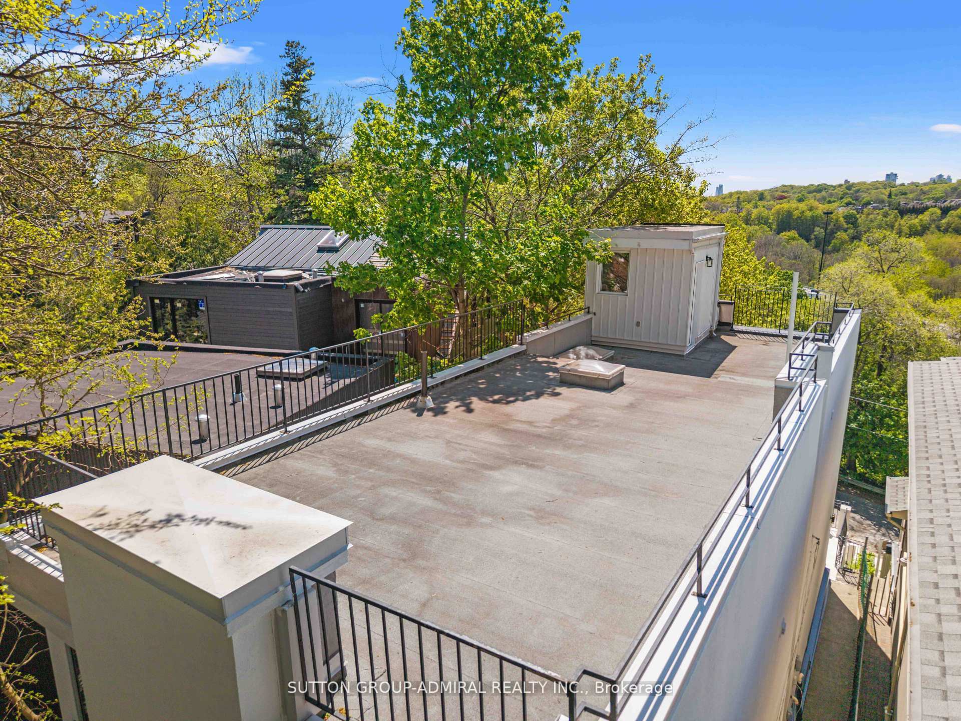 Photo 38 of 35 Beechwood Drive, Toronto, Broadview North — HOMEH