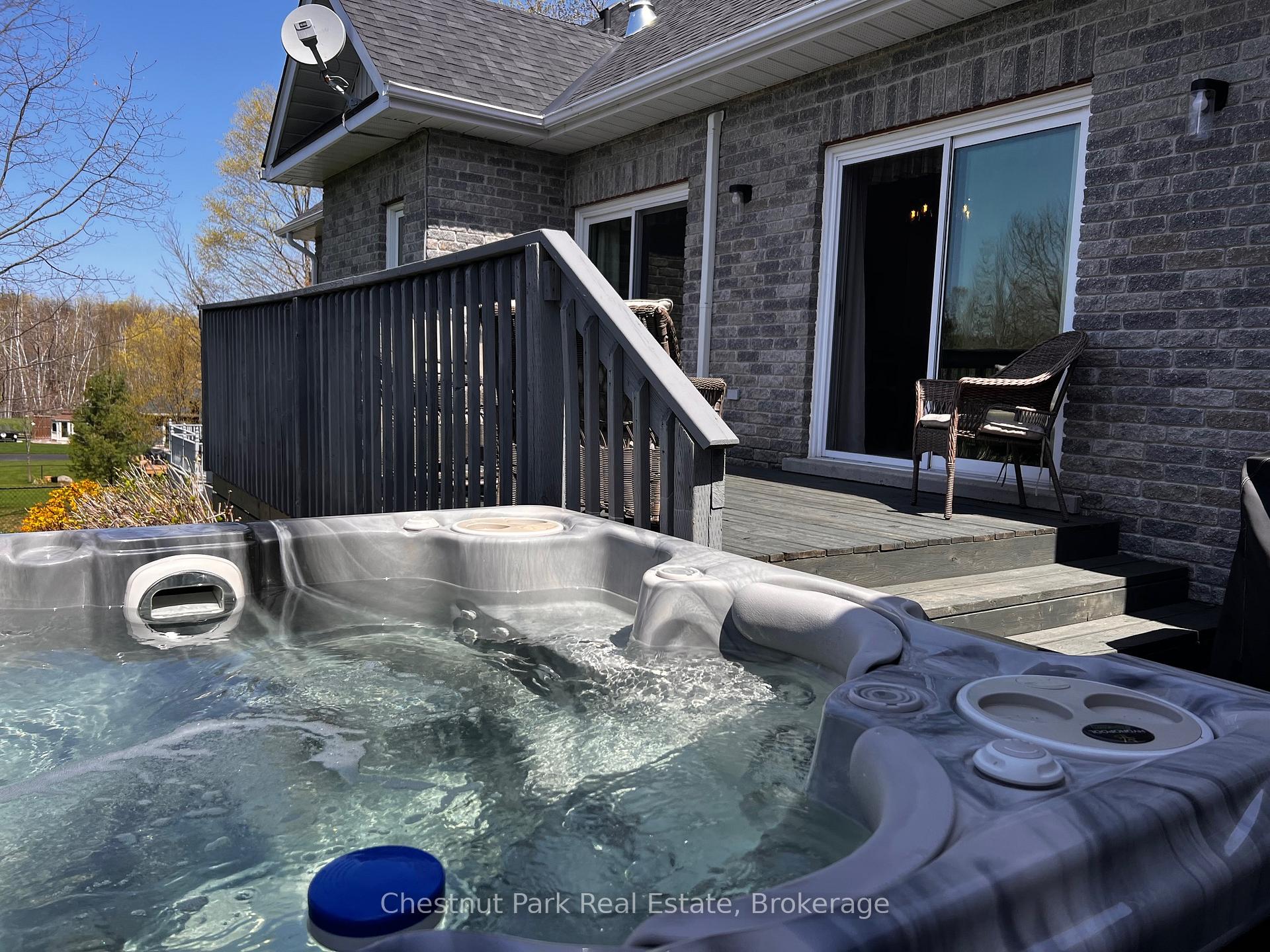 Photo 7 of 28 Boyd Crescent, Oro-Medonte, Moonstone — HOMEH