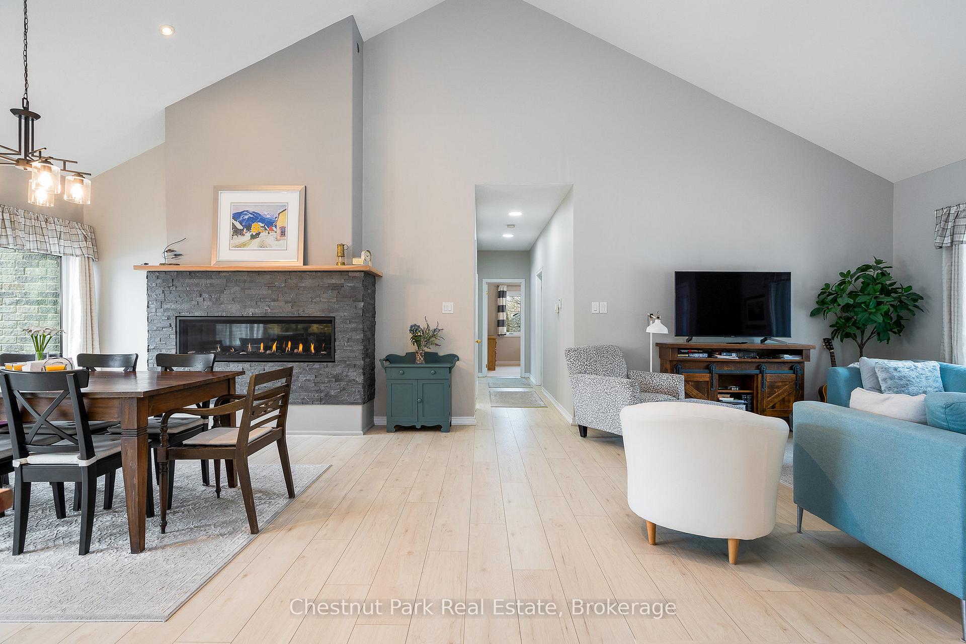 Photo 9 of 28 Boyd Crescent, Oro-Medonte, Moonstone — HOMEH