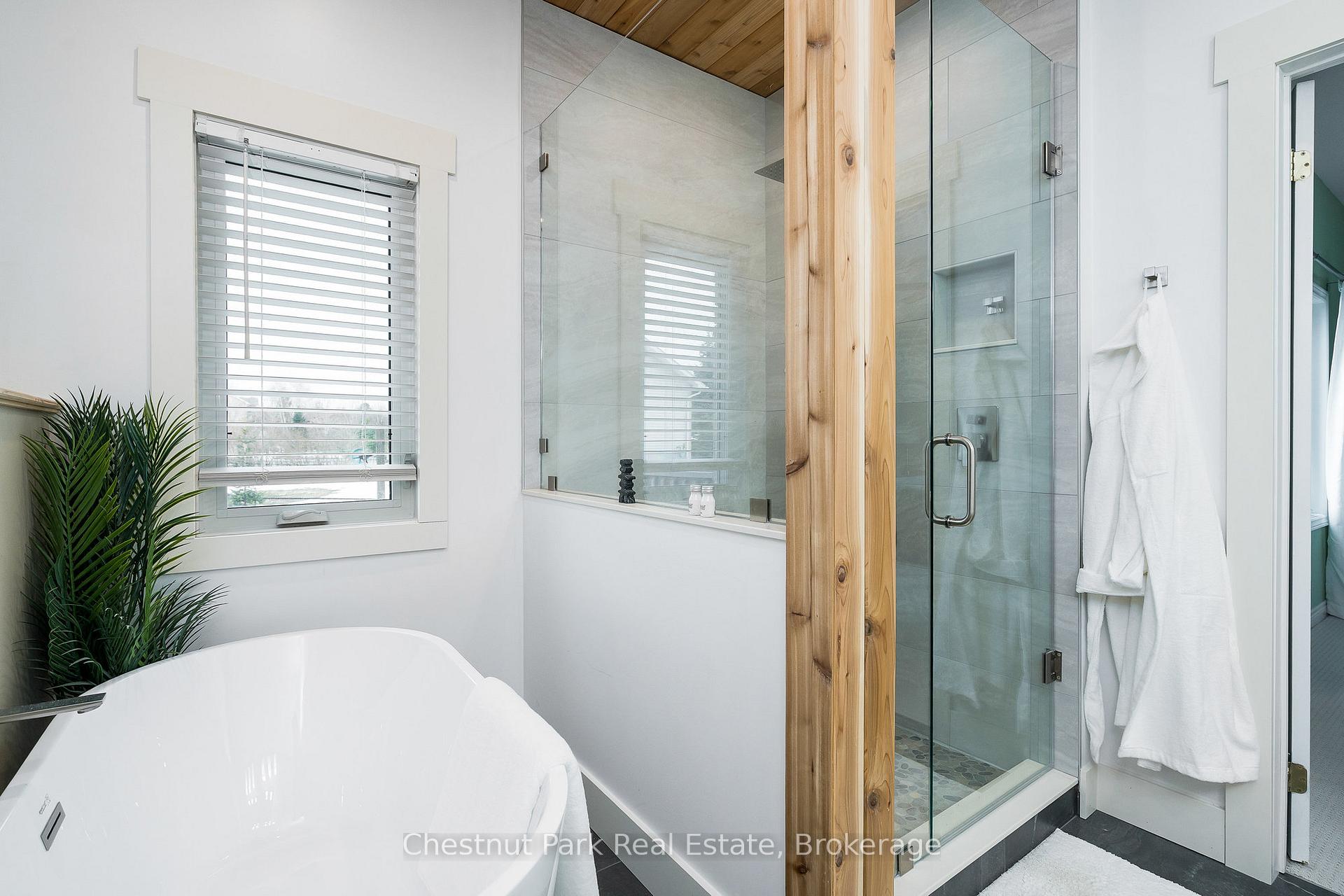 Photo 18 of 28 Boyd Crescent, Oro-Medonte, Moonstone — HOMEH