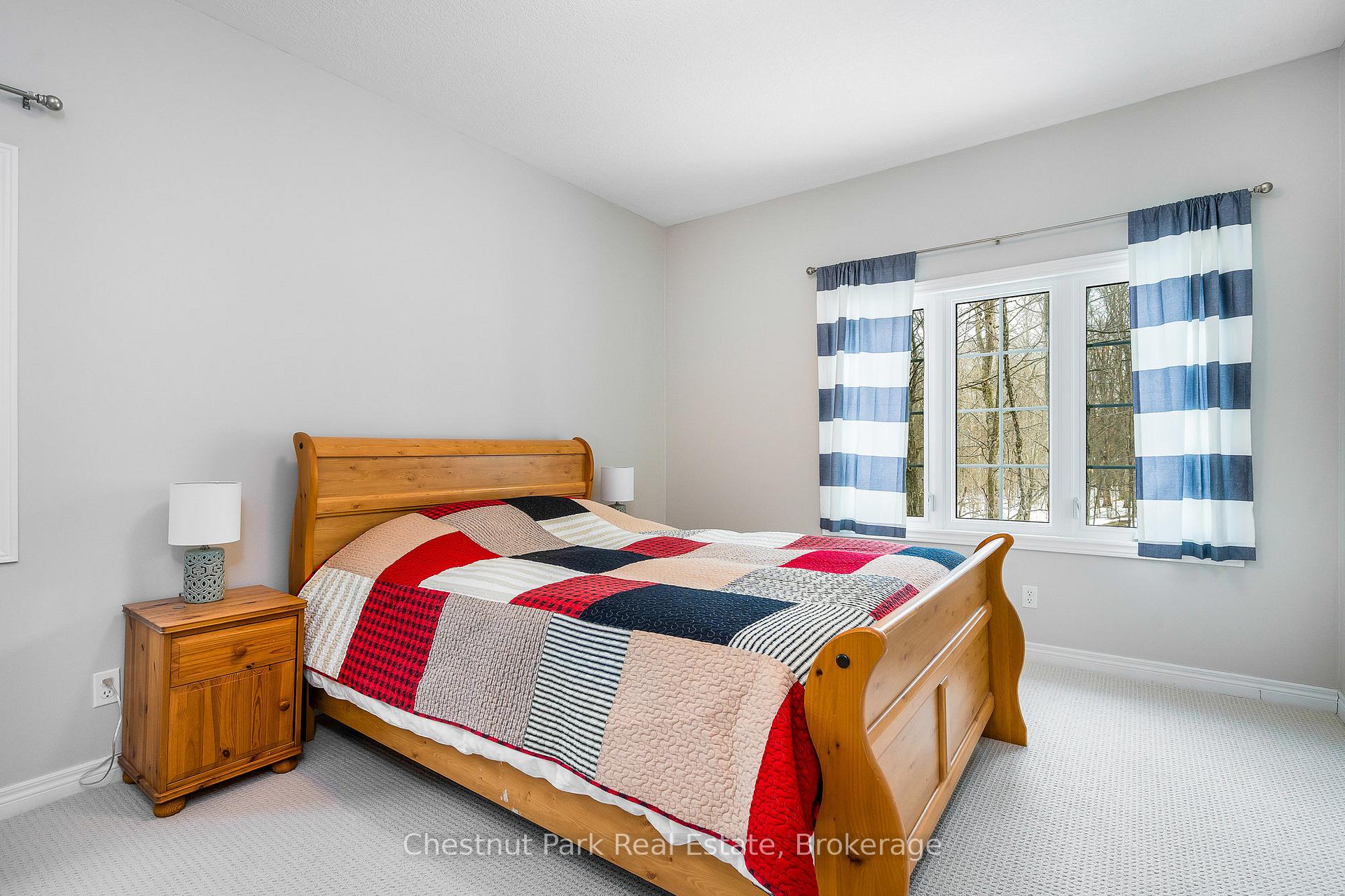Photo 20 of 28 Boyd Crescent, Oro-Medonte, Moonstone — HOMEH