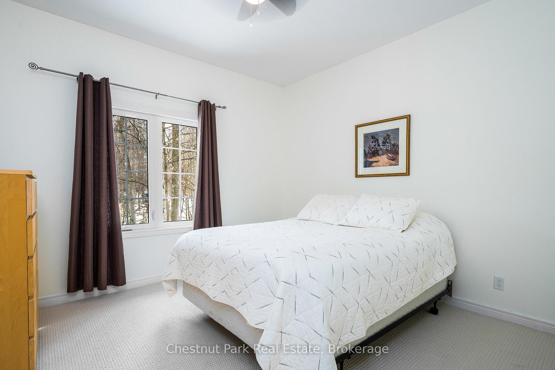 Photo 21 of 28 Boyd Crescent, Oro-Medonte, Moonstone — HOMEH