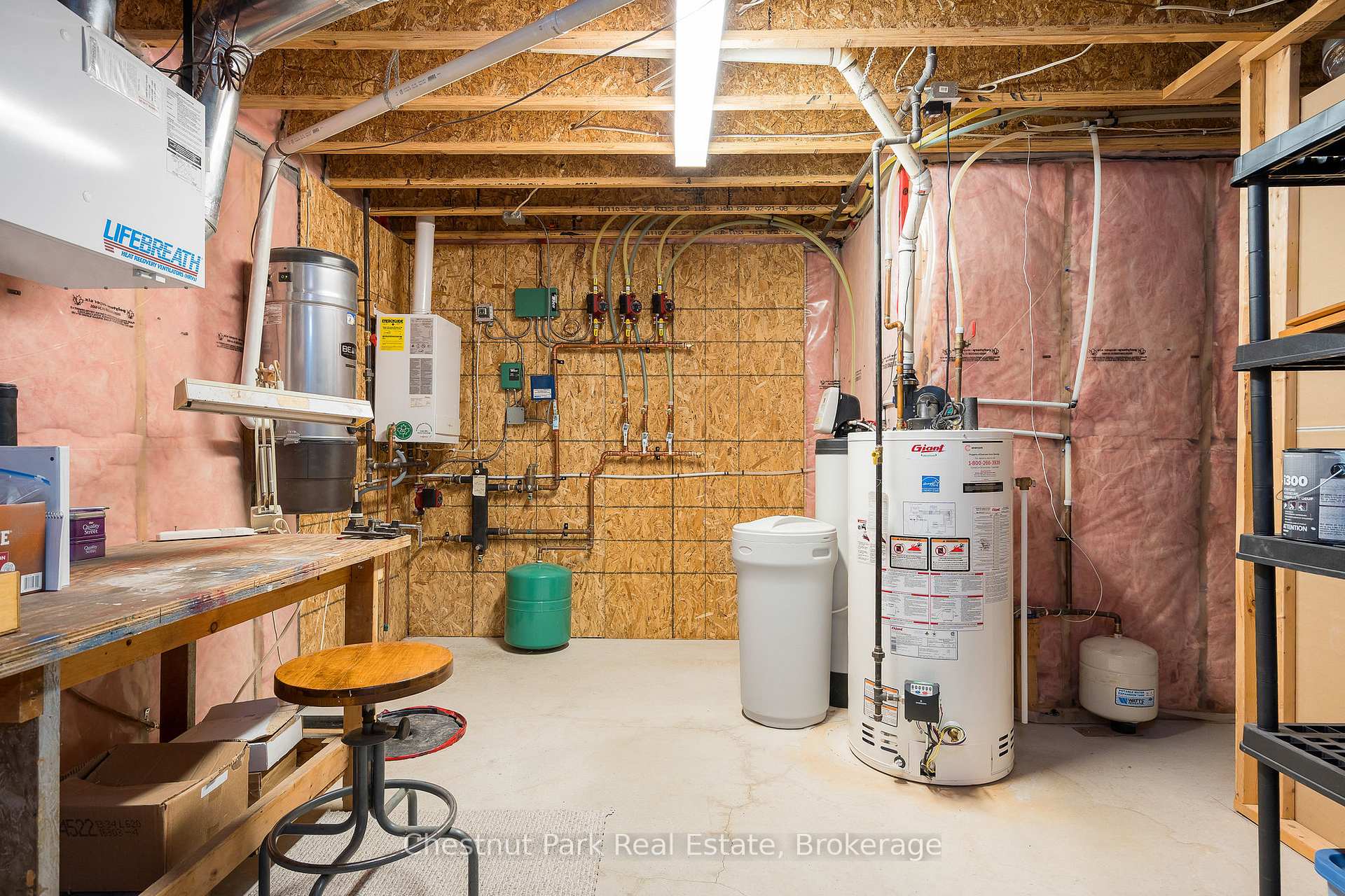 Photo 33 of 28 Boyd Crescent, Oro-Medonte, Moonstone — HOMEH