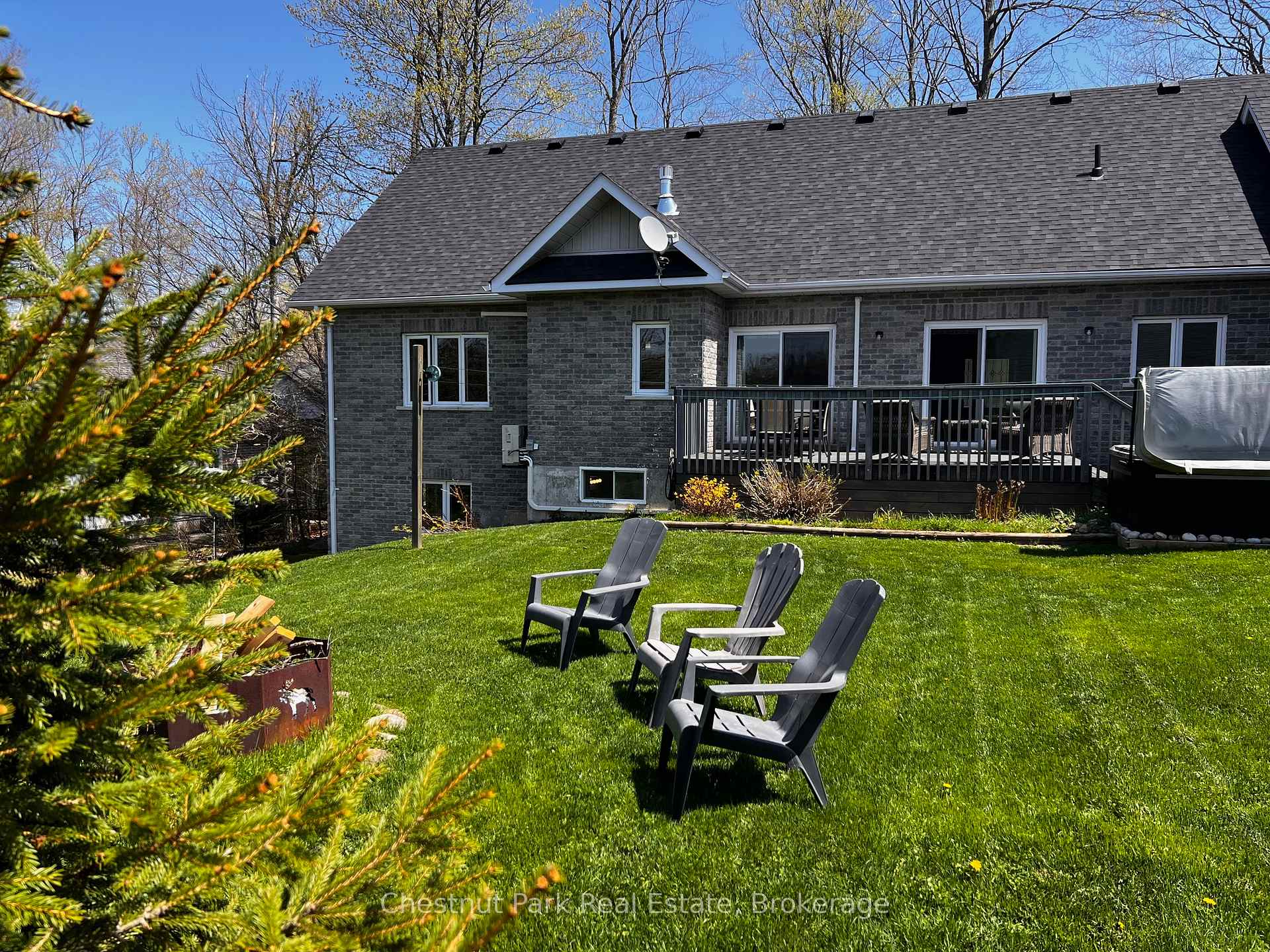 Photo 36 of 28 Boyd Crescent, Oro-Medonte, Moonstone — HOMEH
