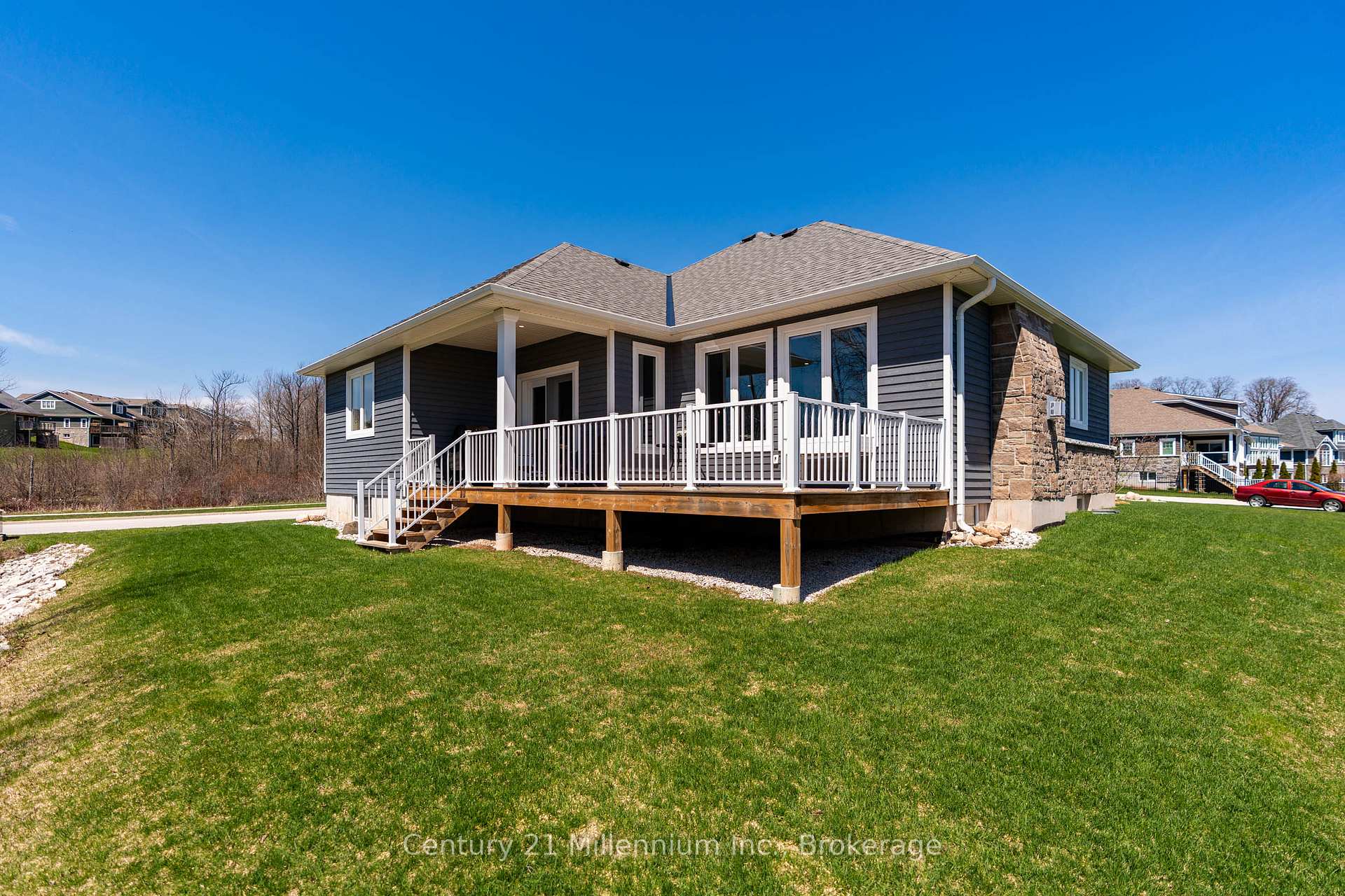 Photo 43 of 401 Algoma Crescent, Georgian Bluffs — HOMEH