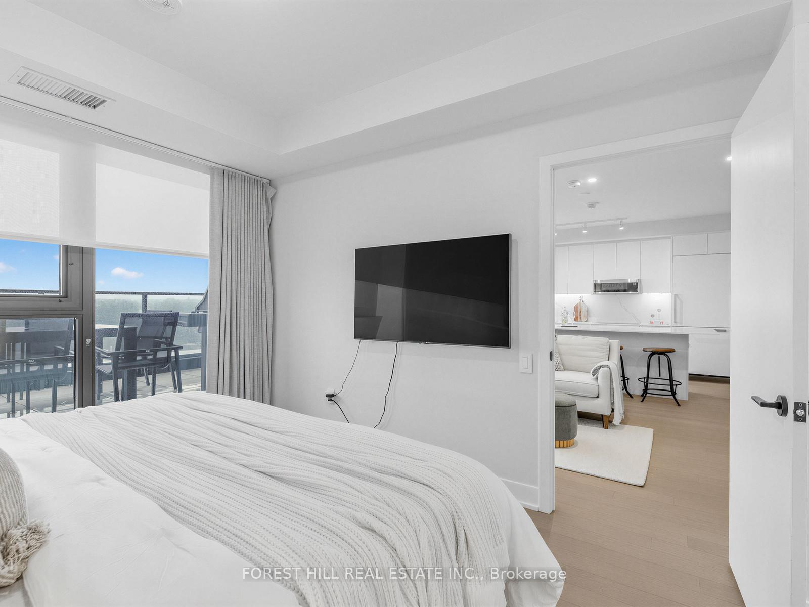 Photo 18 of Unit 810, 250 Lawrence Avenue W, Toronto, Lawrence Park North — HOMEH