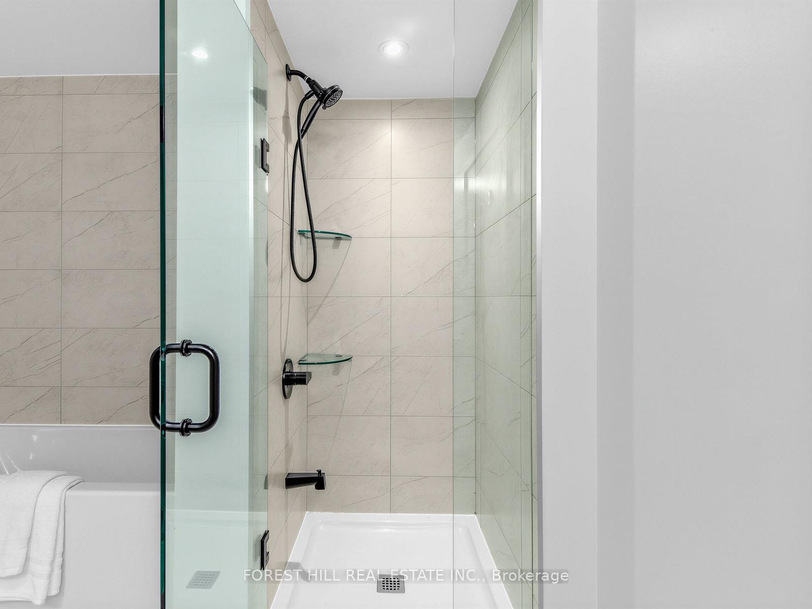 Photo 21 of Unit 810, 250 Lawrence Avenue W, Toronto, Lawrence Park North — HOMEH