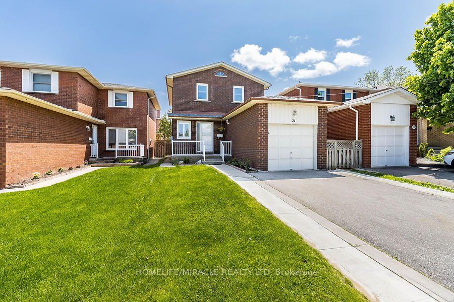 Photo 3 of 21 Tralee Street, Brampton, Heart Lake West — HOMEH