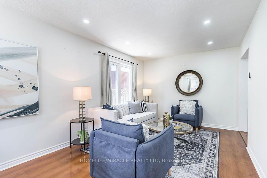 Photo 17 of 21 Tralee Street, Brampton, Heart Lake West — HOMEH